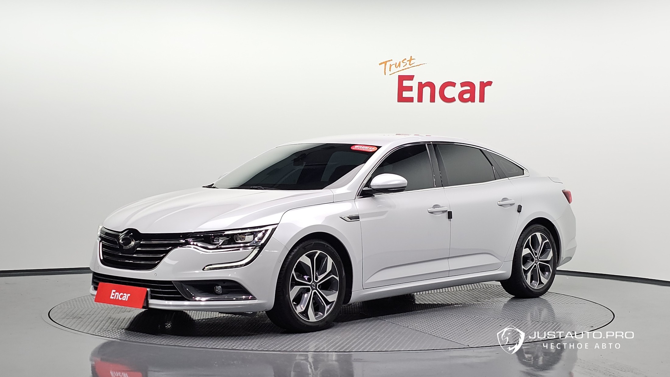Автомобиль Renault-KoreaSamsung SM6