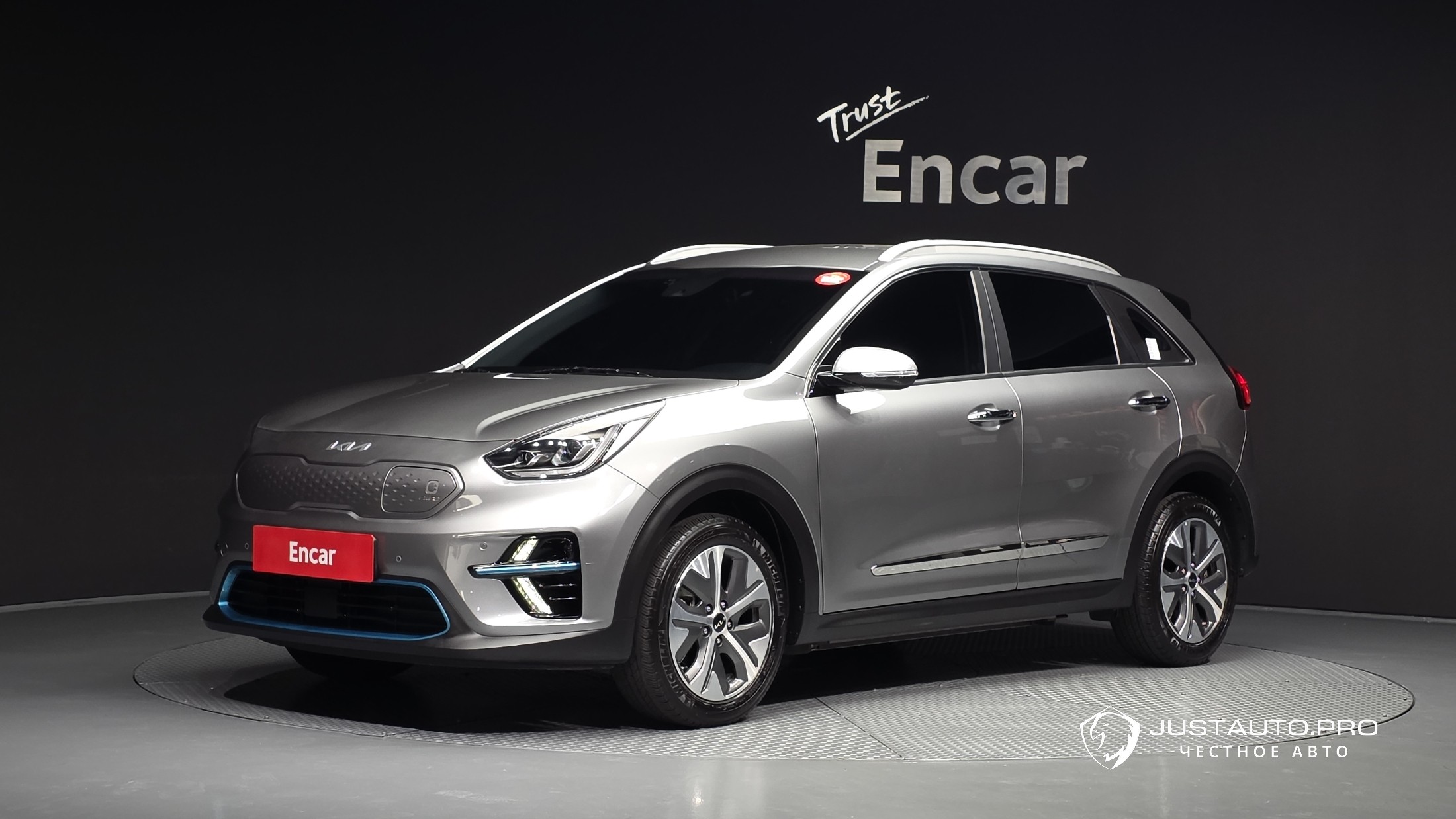 Автомобиль Kia Niro