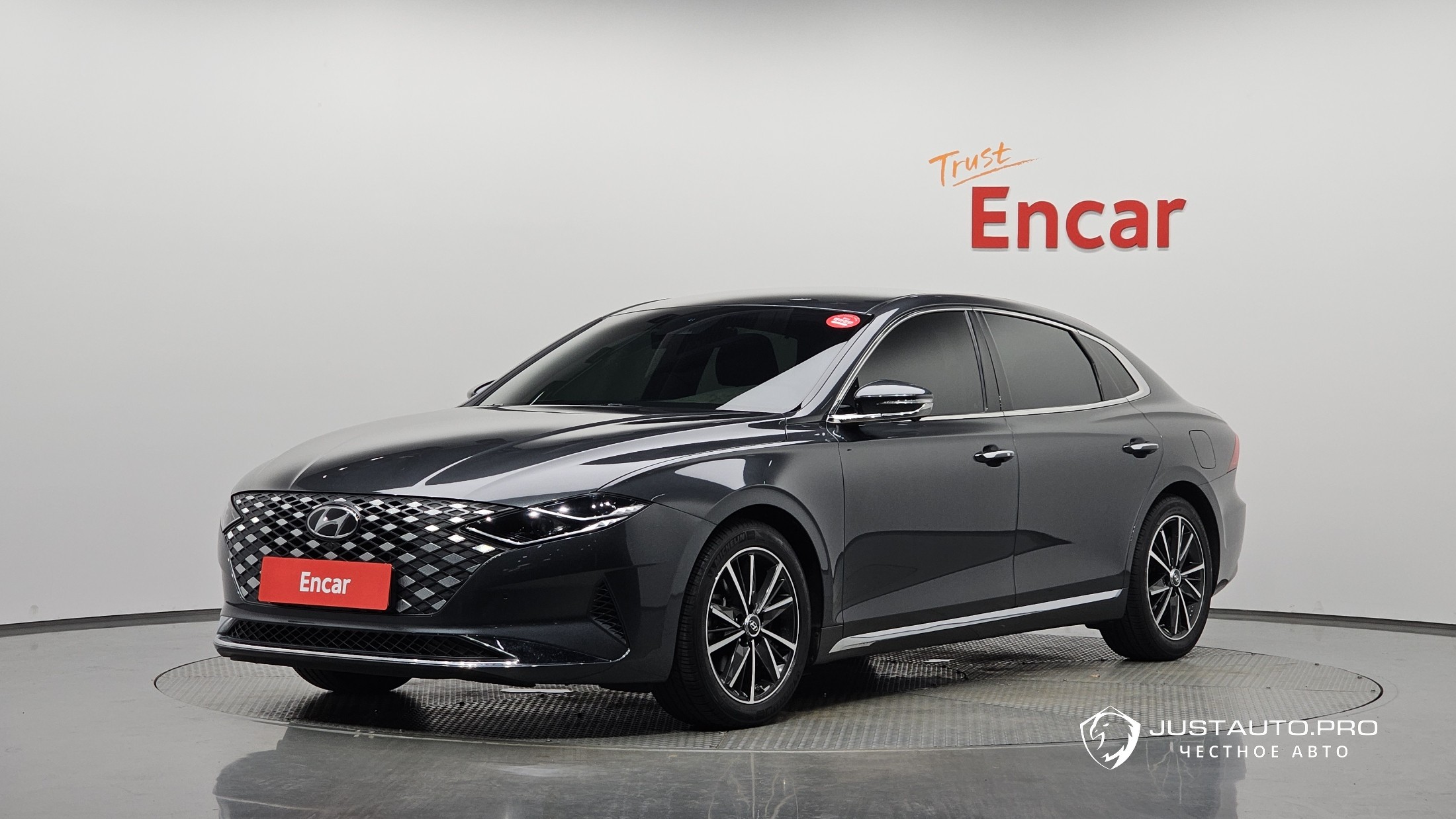Автомобиль Hyundai Grandeur