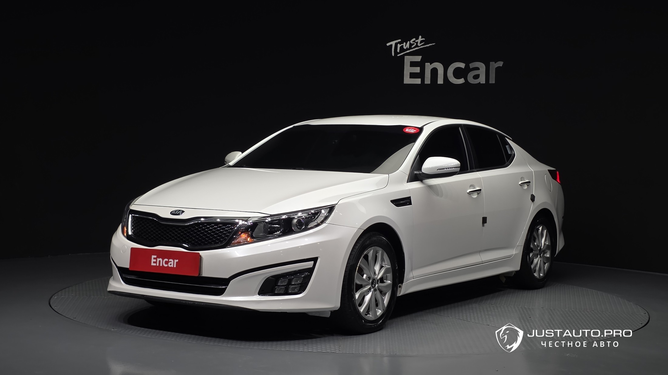Автомобиль Kia K5