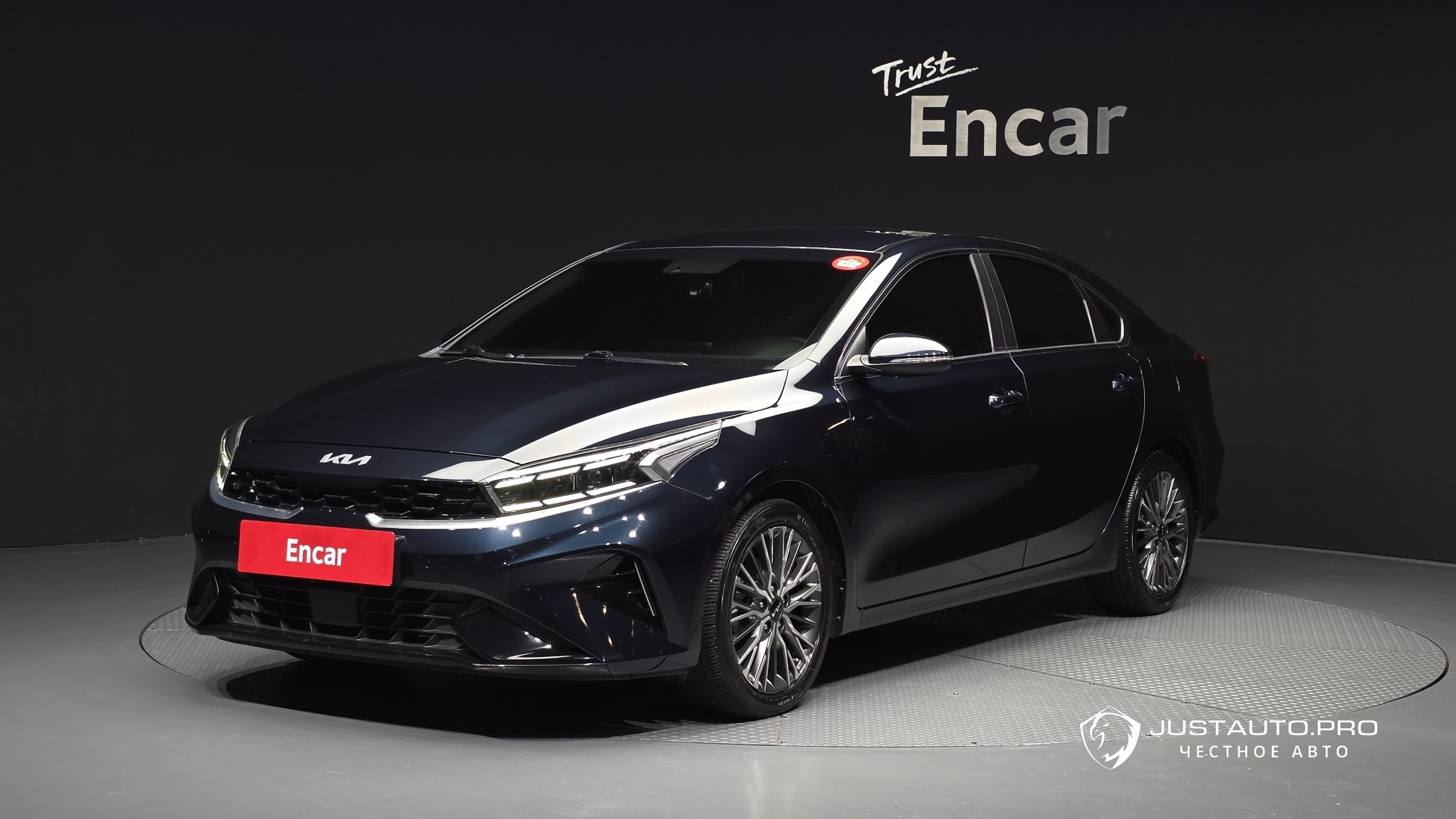 Автомобиль Kia K3