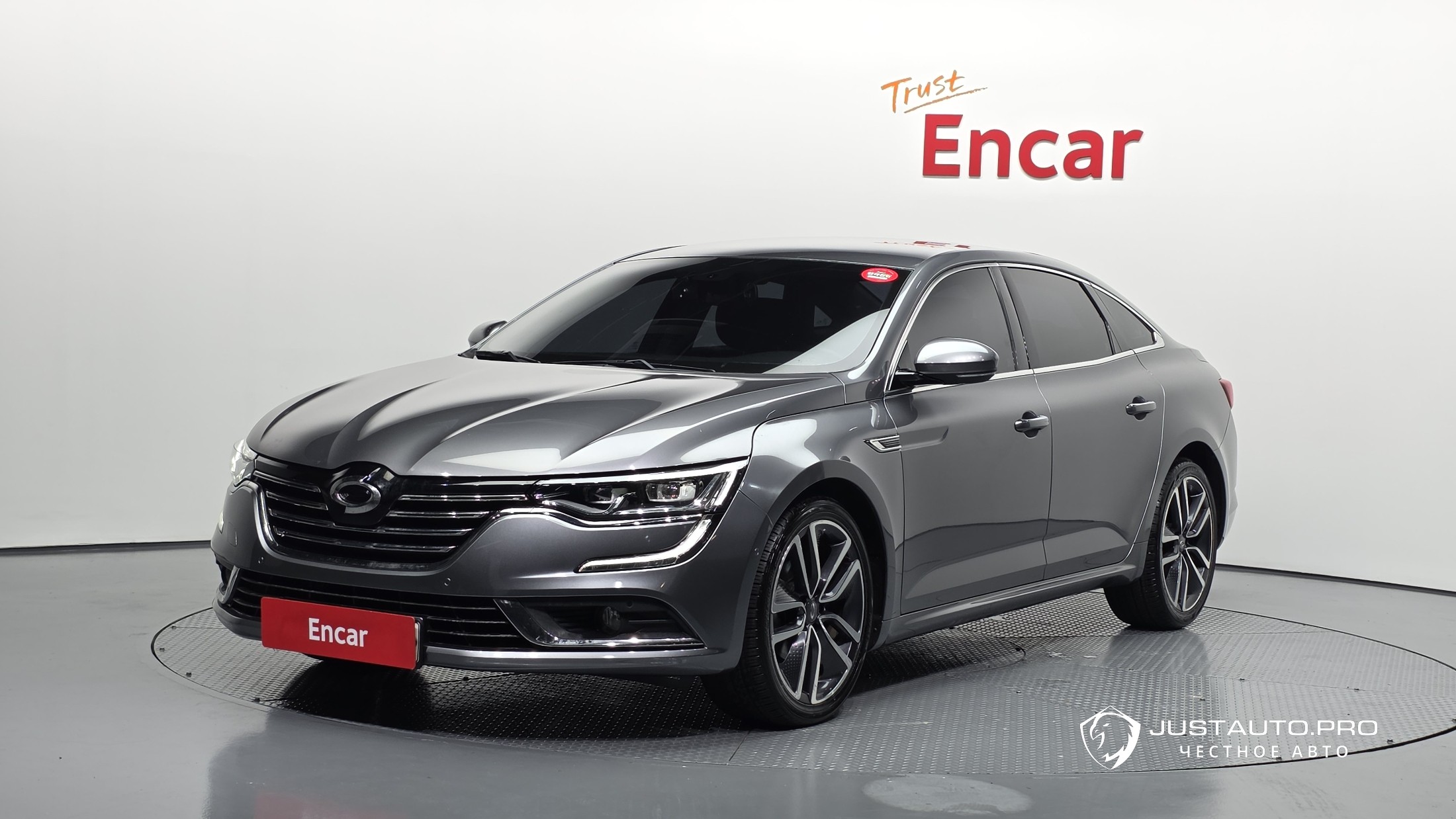 Автомобиль Renault-KoreaSamsung SM6