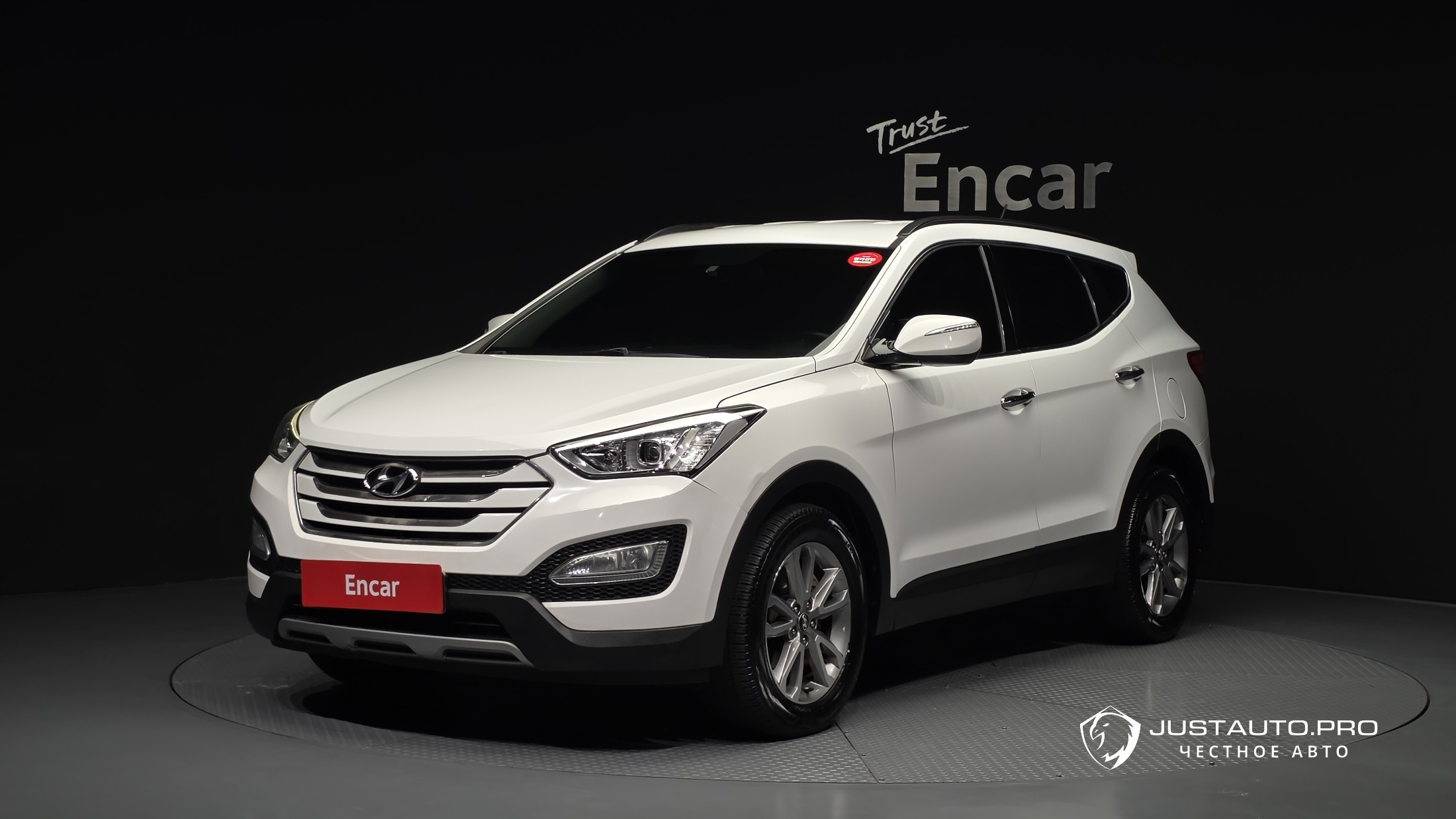 Автомобиль Hyundai Santafe