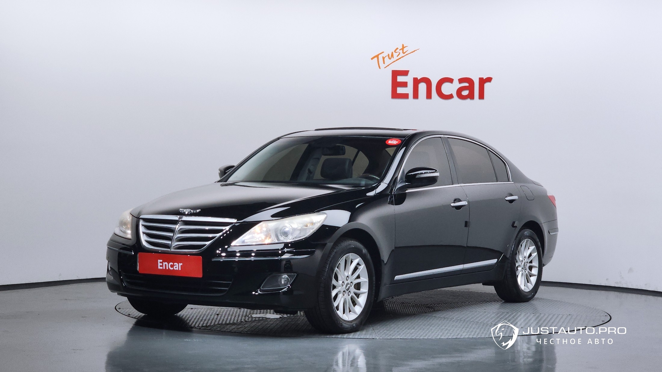Автомобиль Hyundai Genesis