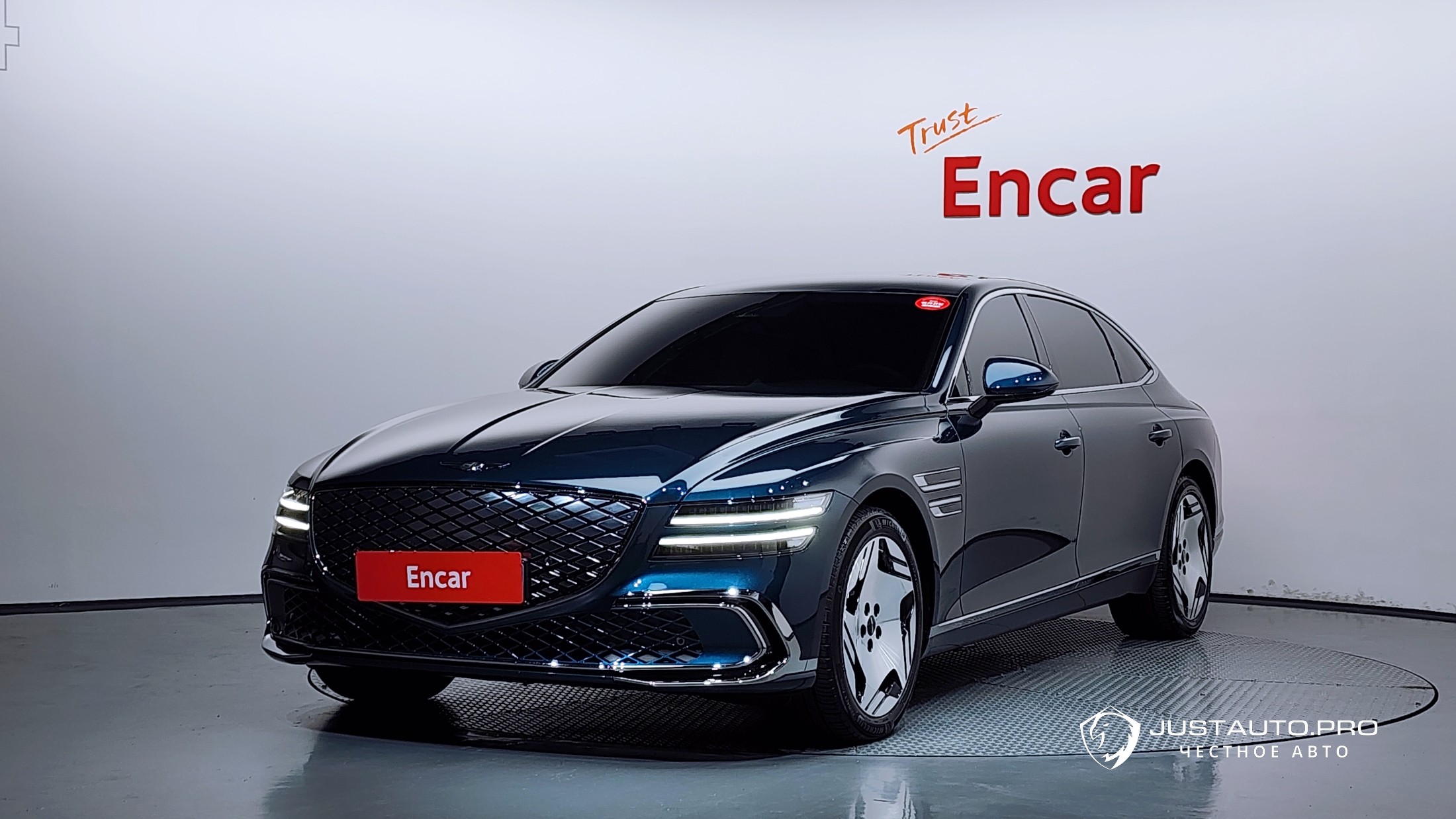 Автомобиль Genesis G80