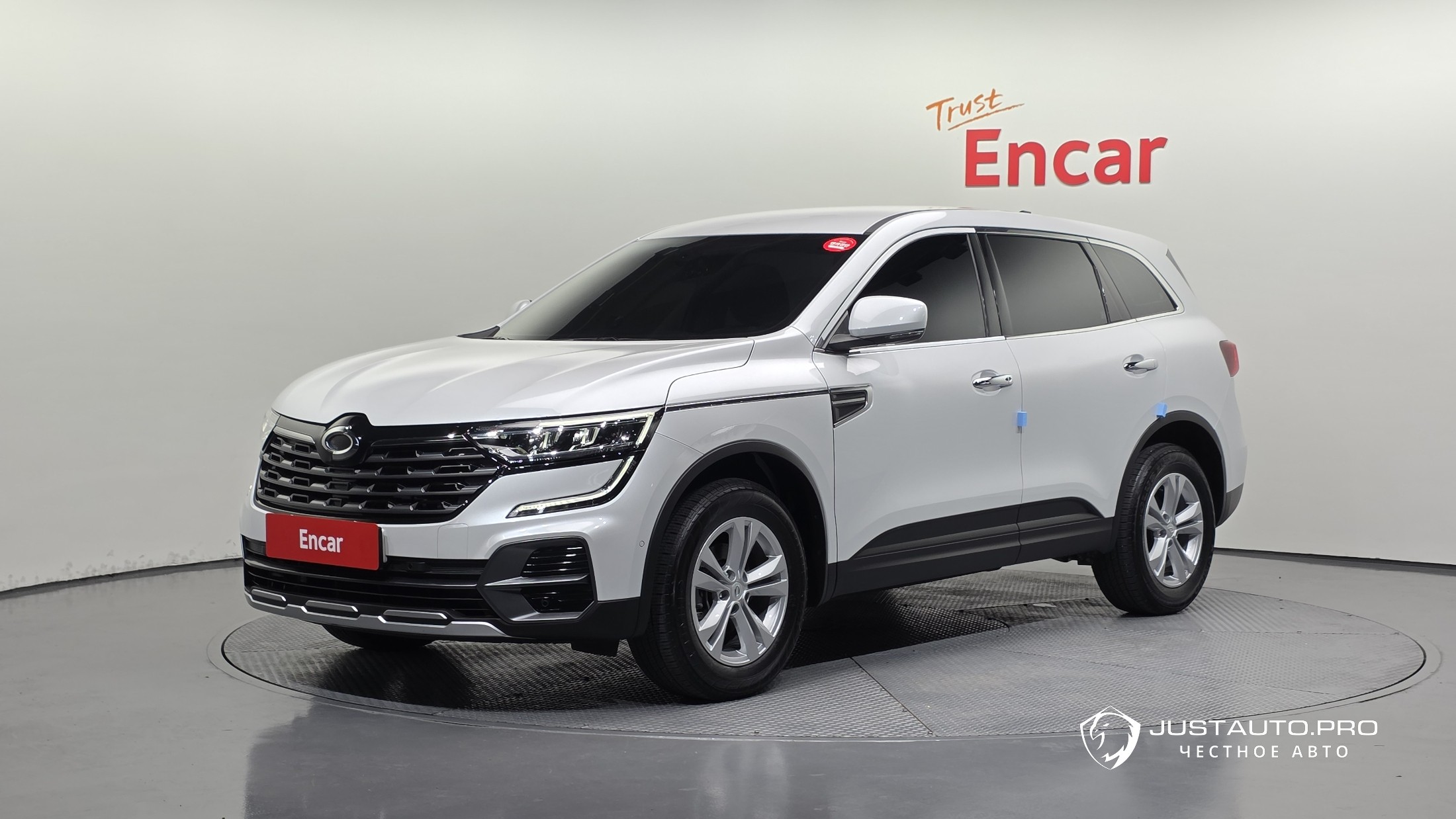Автомобиль Renault-KoreaSamsung QM6