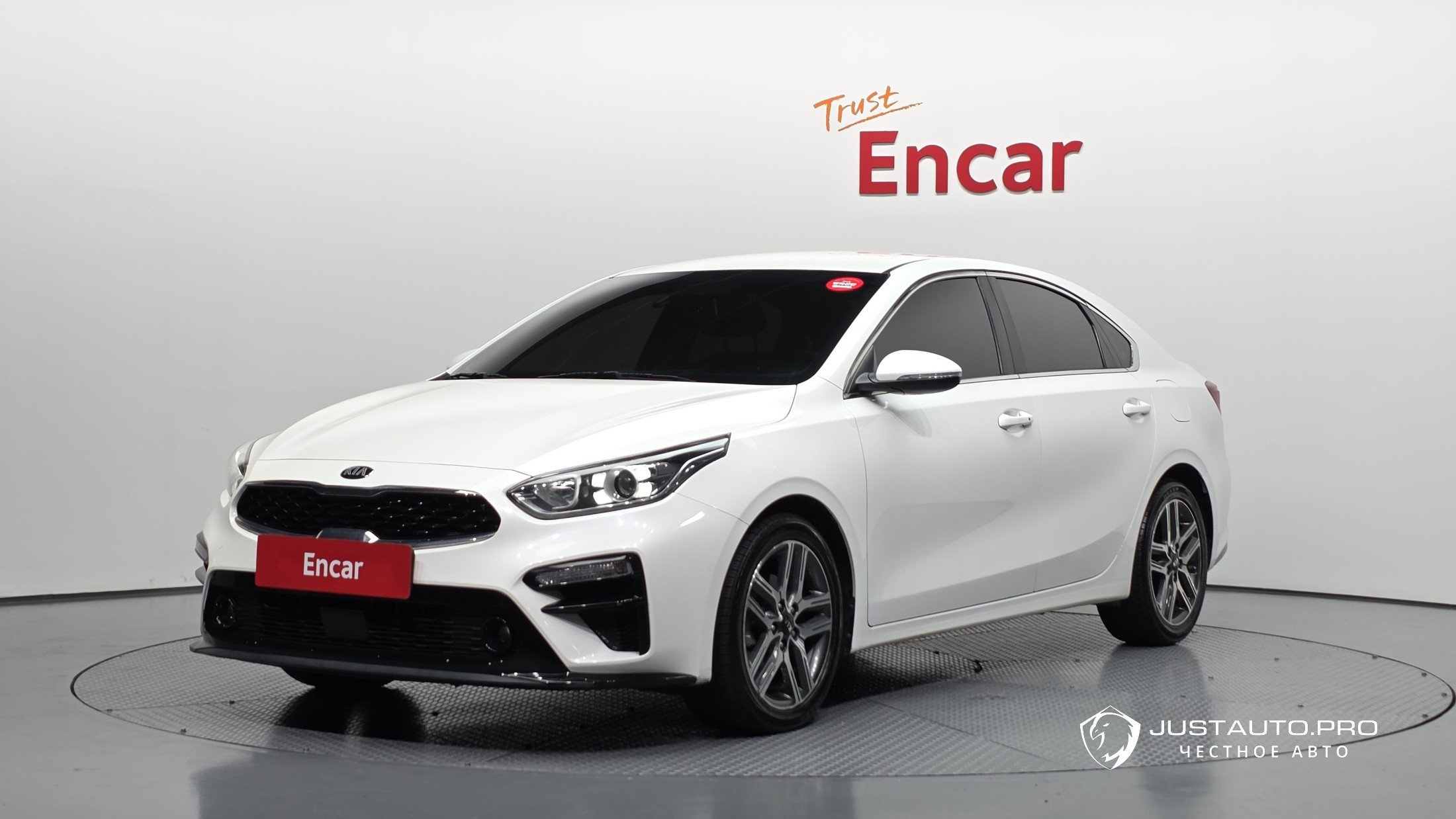 Автомобиль Kia K3