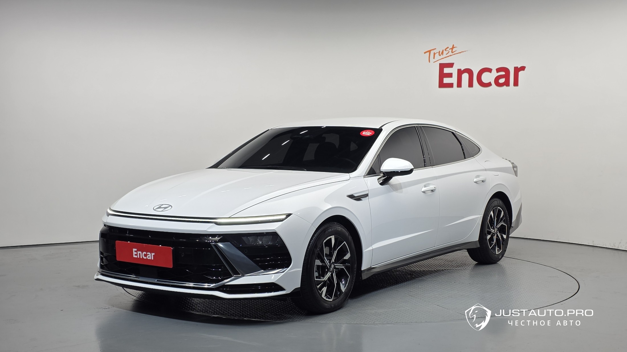 Автомобиль Hyundai Sonata