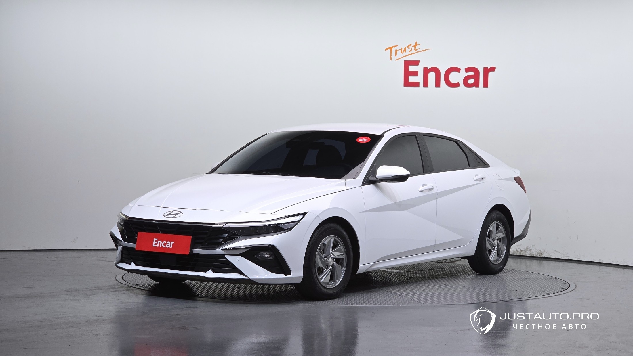 Автомобиль Hyundai AVANTE