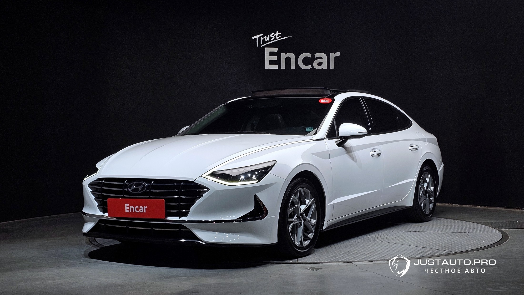 Автомобиль Hyundai Sonata