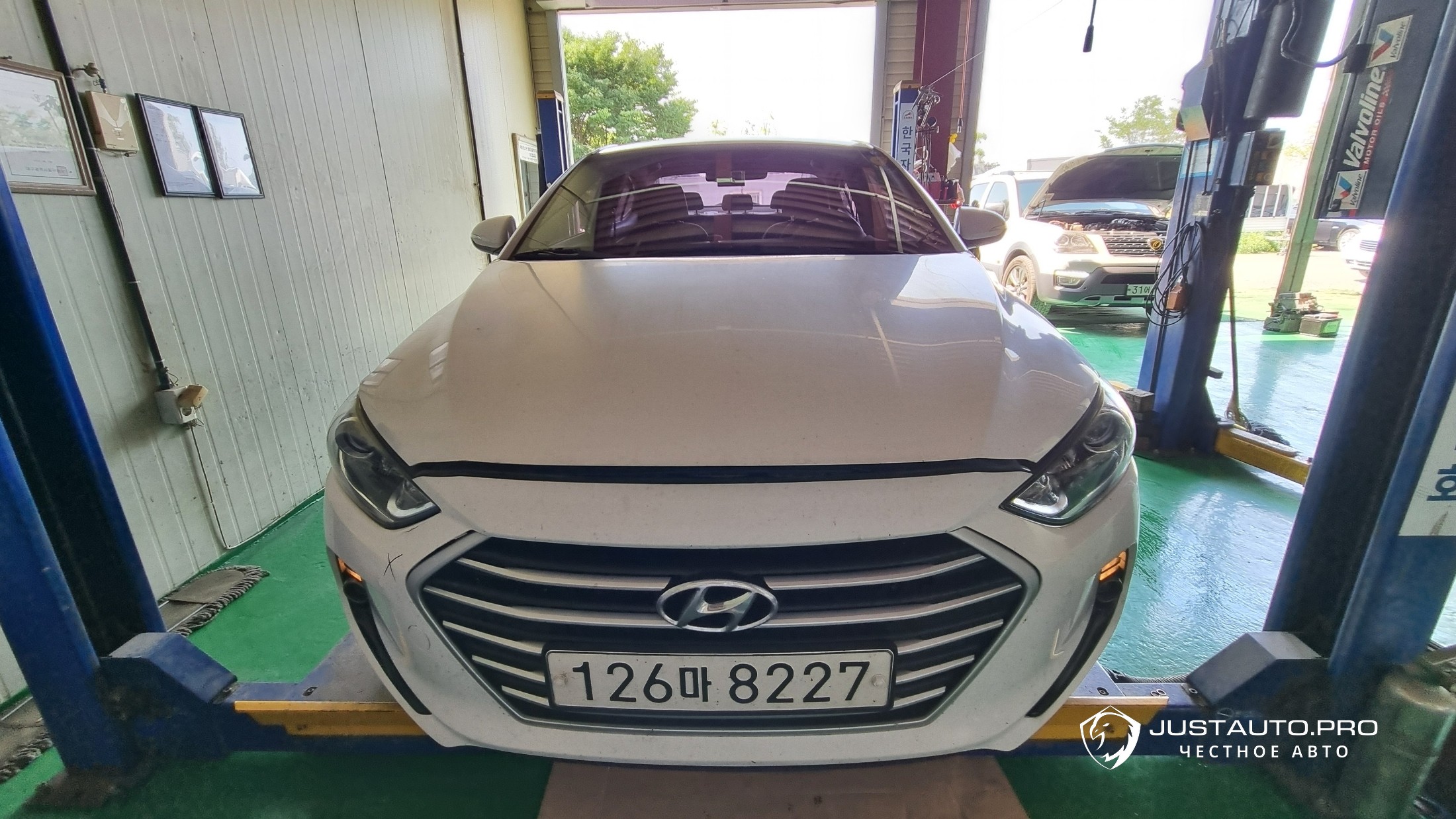 Автомобиль Hyundai AVANTE