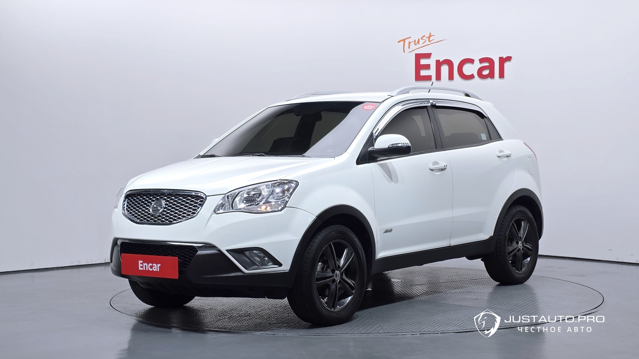 Автомобиль KG_Mobility_Ssangyong KORANDO
