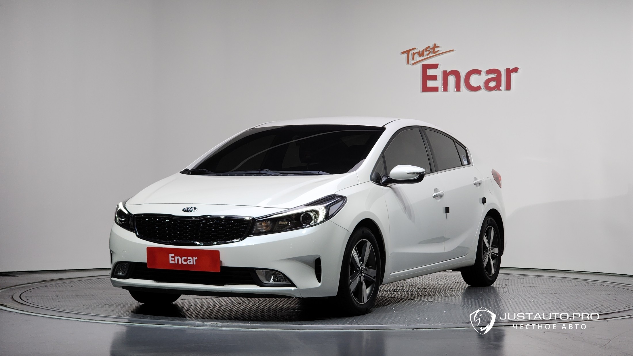 Автомобиль Kia K3