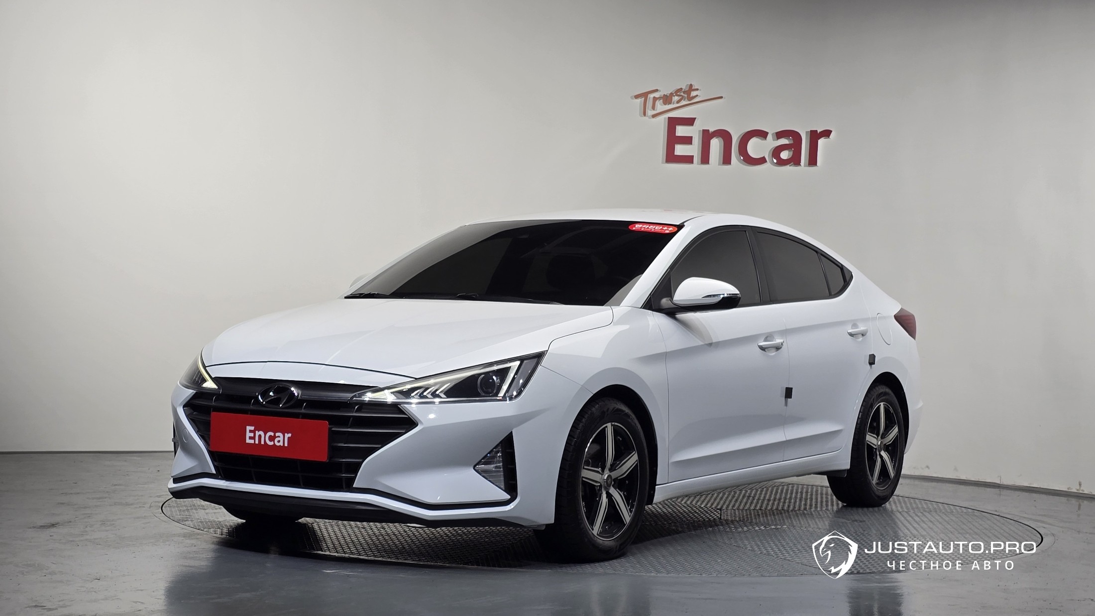 Автомобиль Hyundai AVANTE