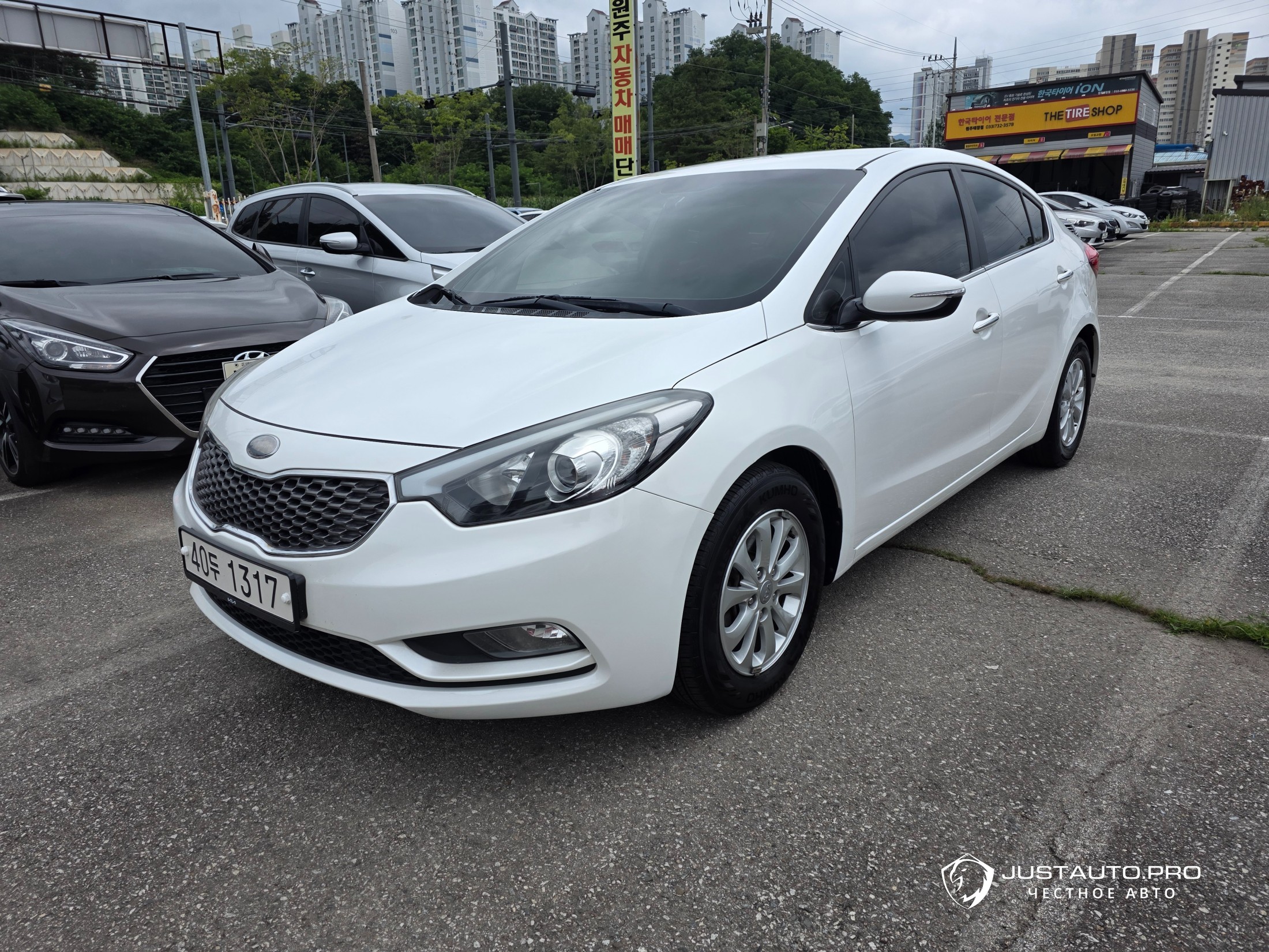 Автомобиль Kia K3