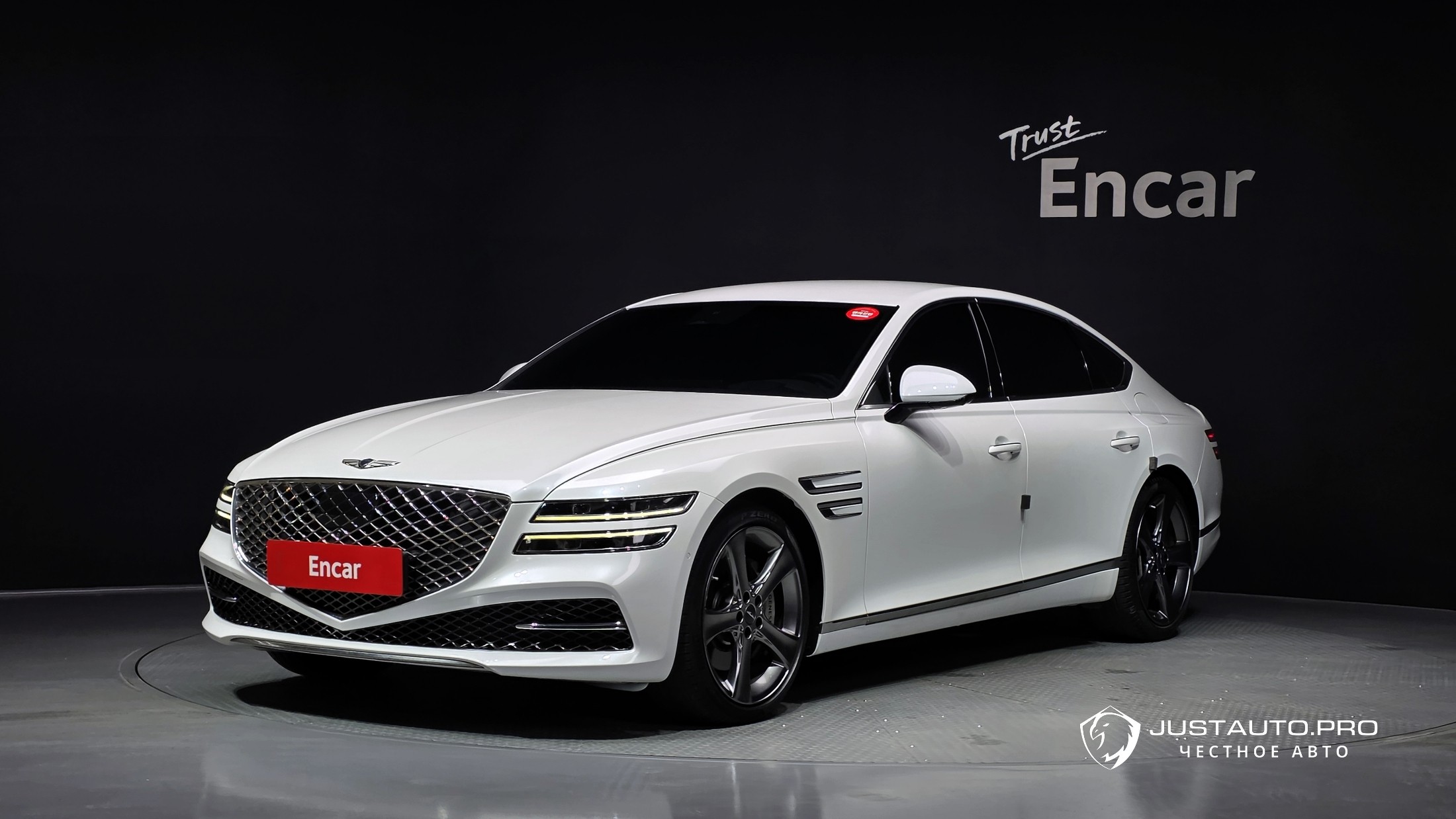 Автомобиль Genesis G80
