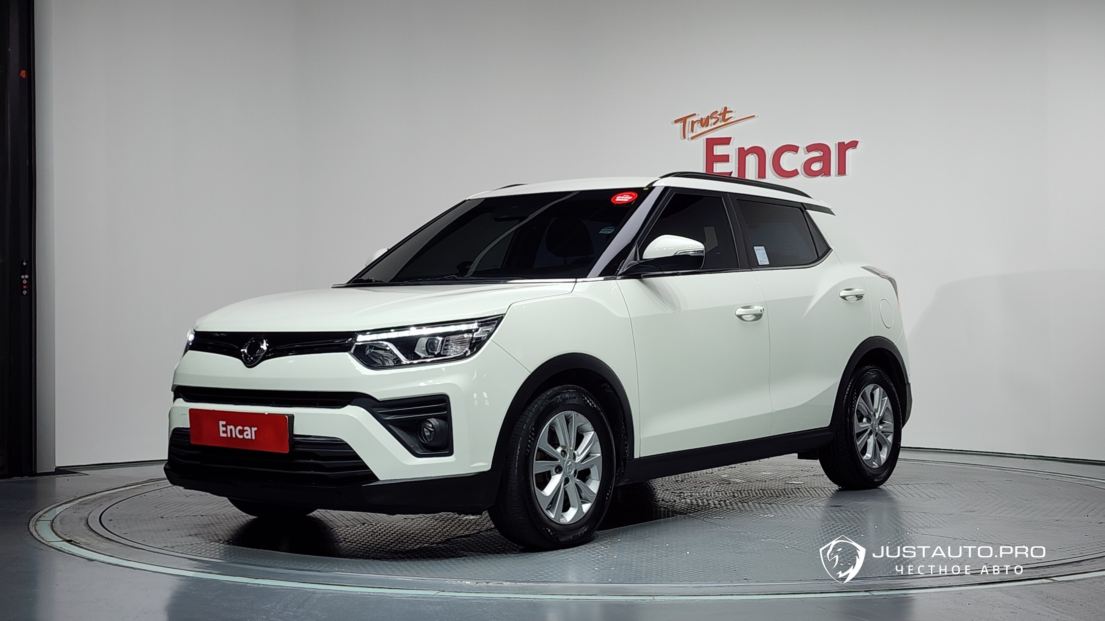 Автомобиль KG_Mobility_Ssangyong TIBOLI