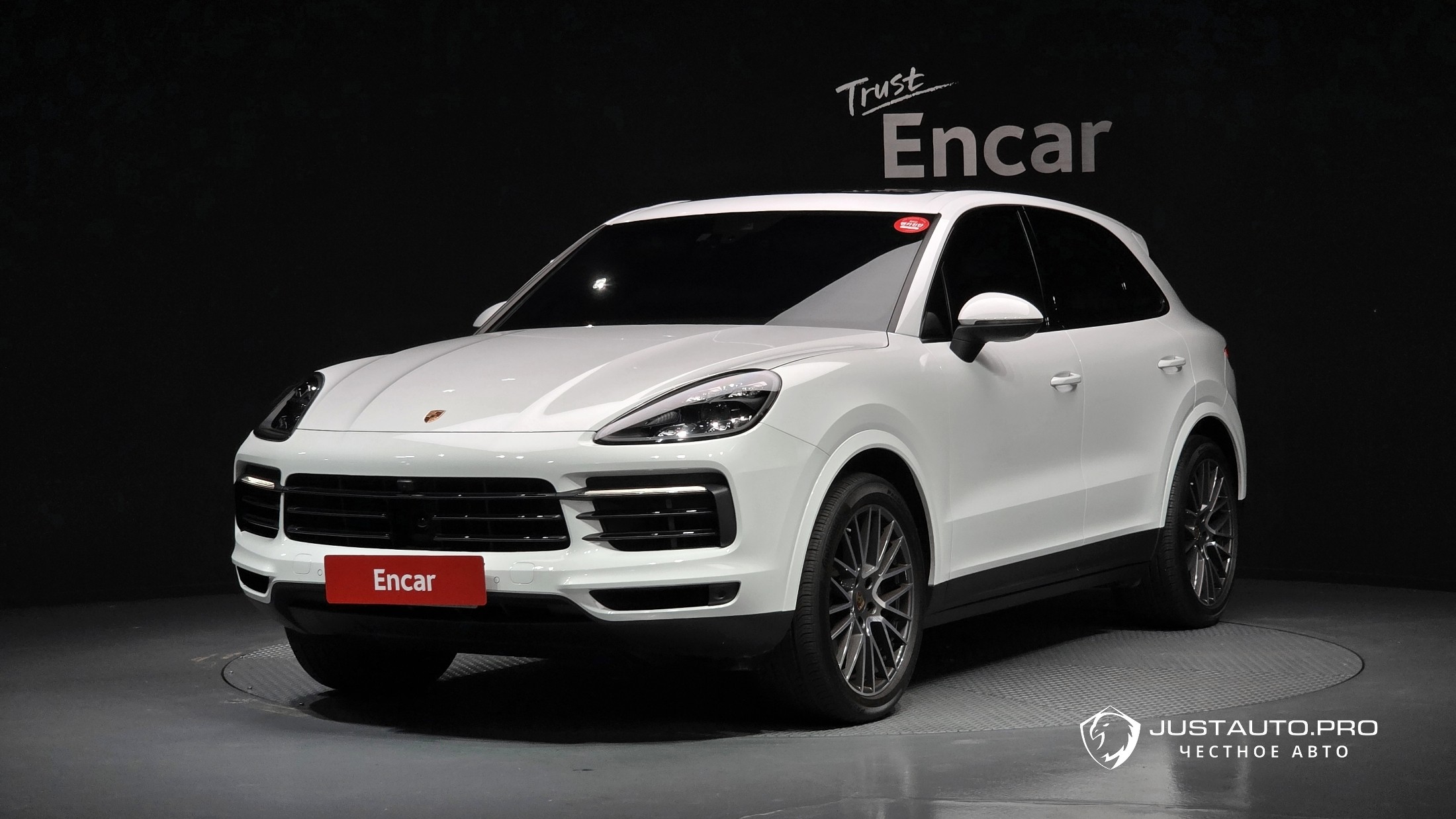 Автомобиль Porsche Cayenne
