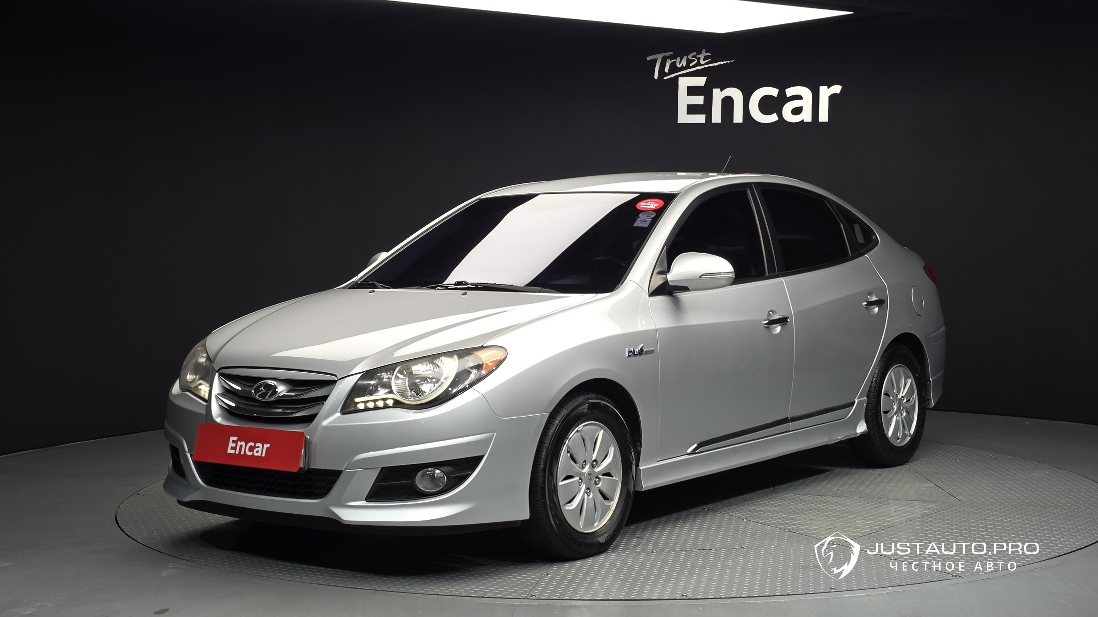 Автомобиль Hyundai AVANTE