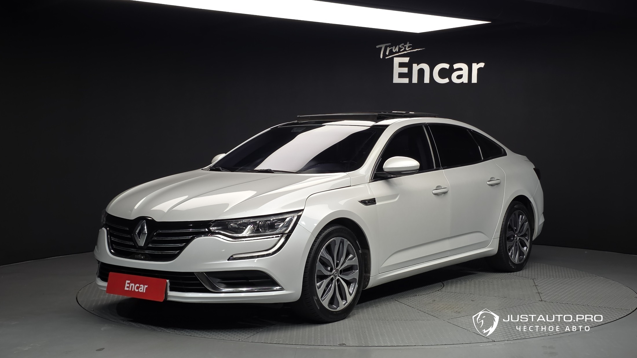 Автомобиль Renault-KoreaSamsung SM6