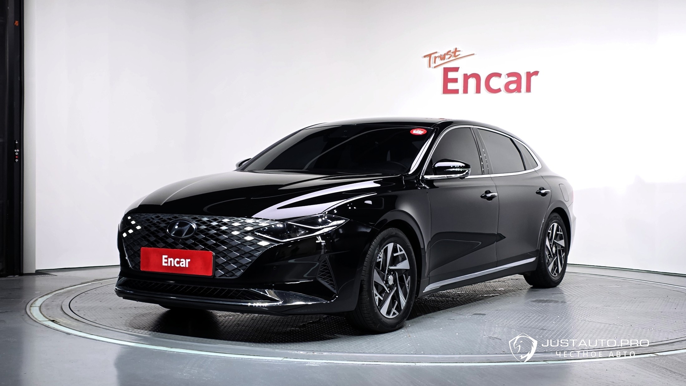 Автомобиль Hyundai Grandeur
