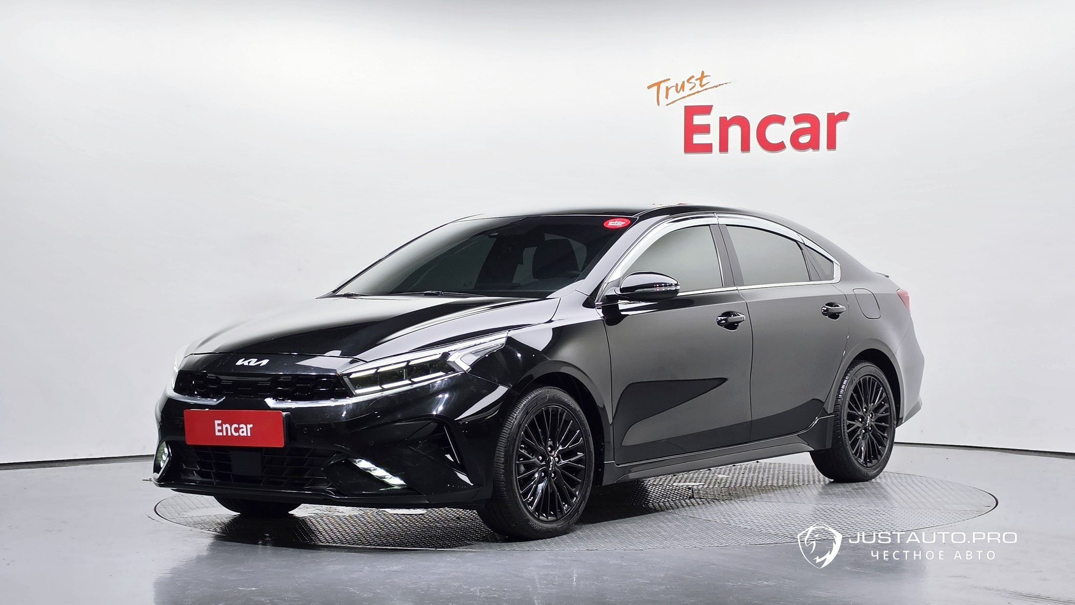 Автомобиль Kia K3