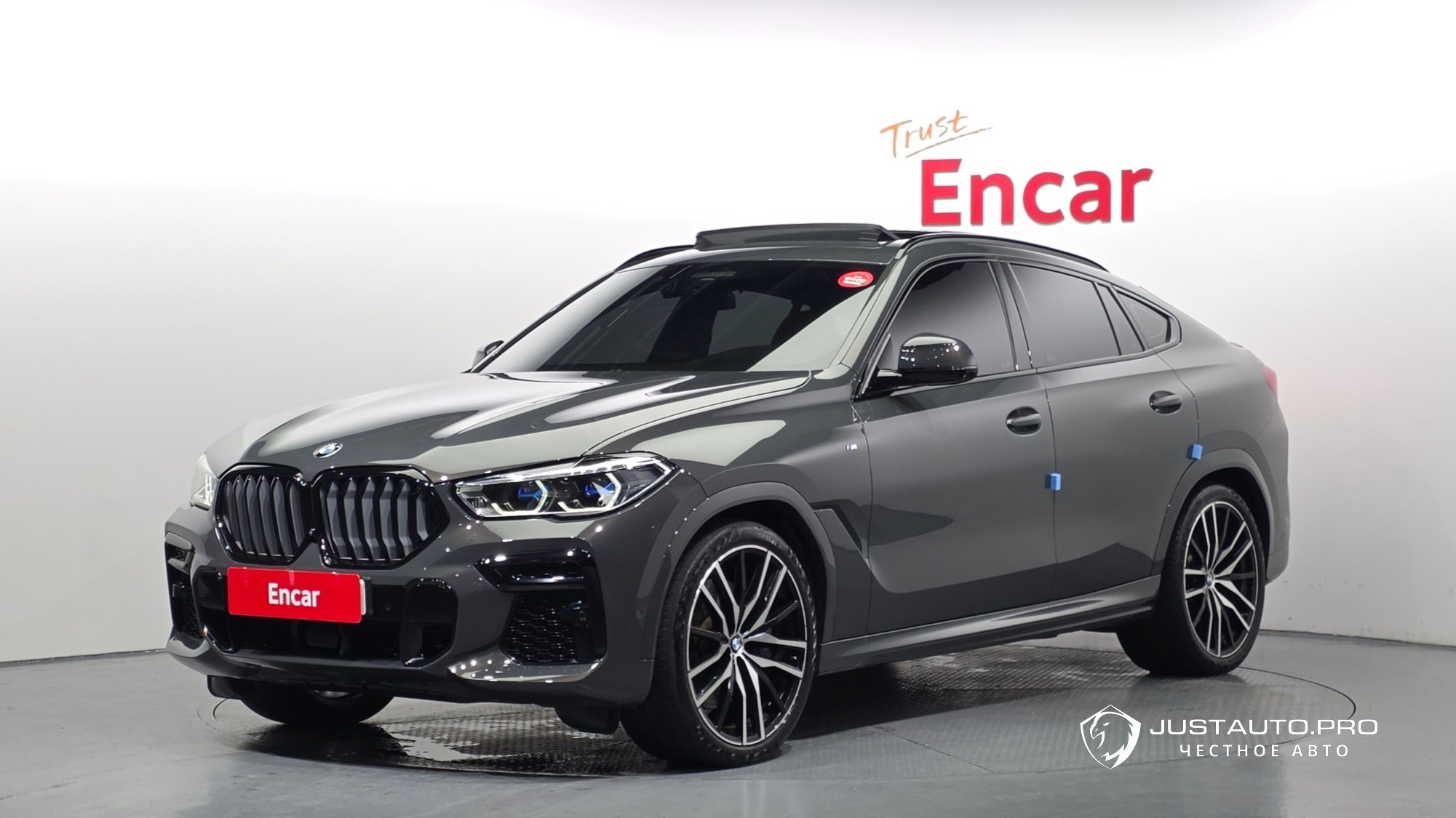 Автомобиль BMW X6