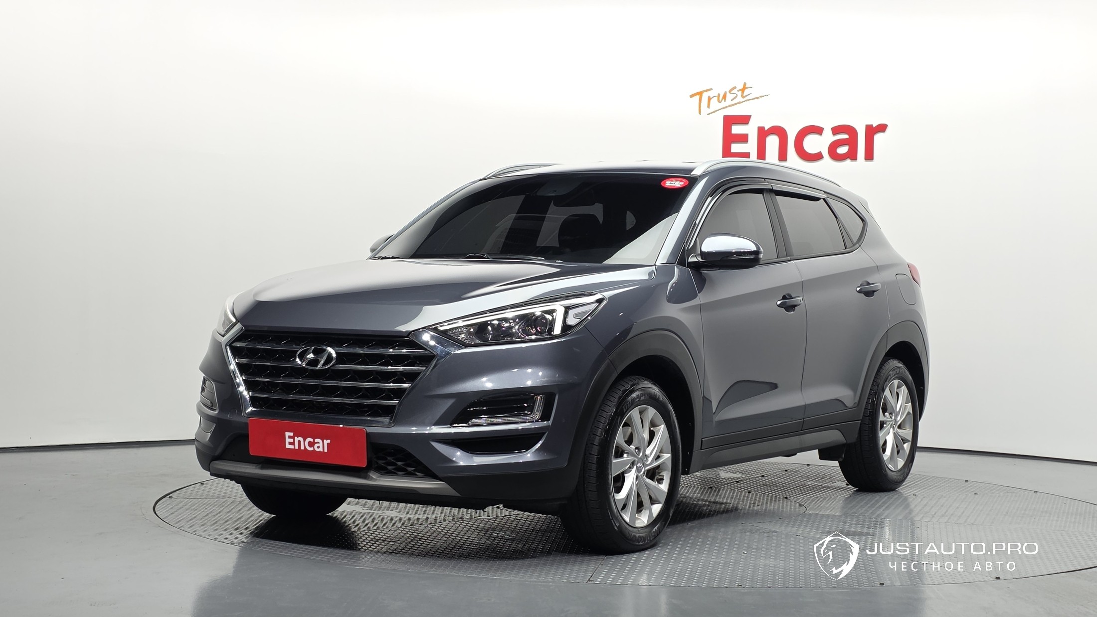 Автомобиль Hyundai Tucson