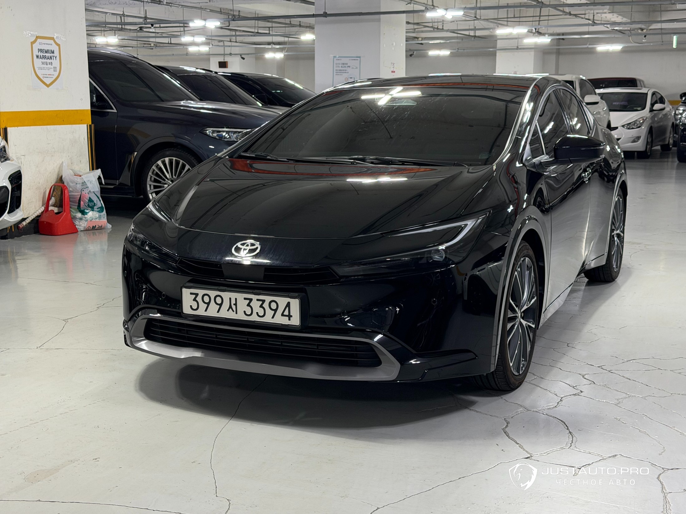 Автомобиль Toyota Prius