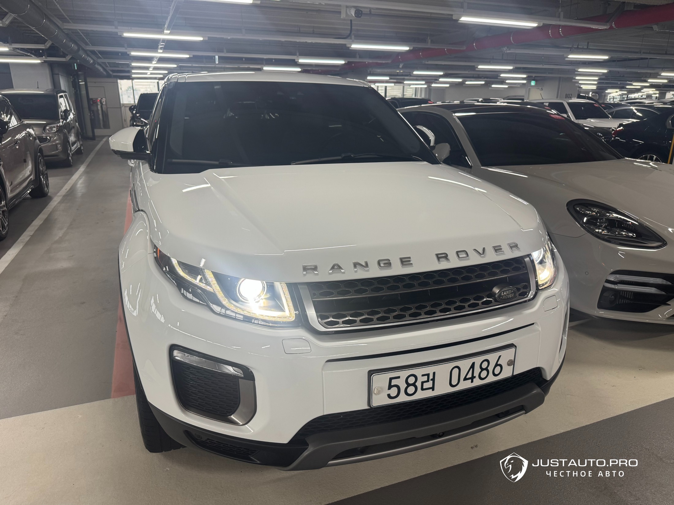 Автомобиль Land Rover Range Rover Evoque