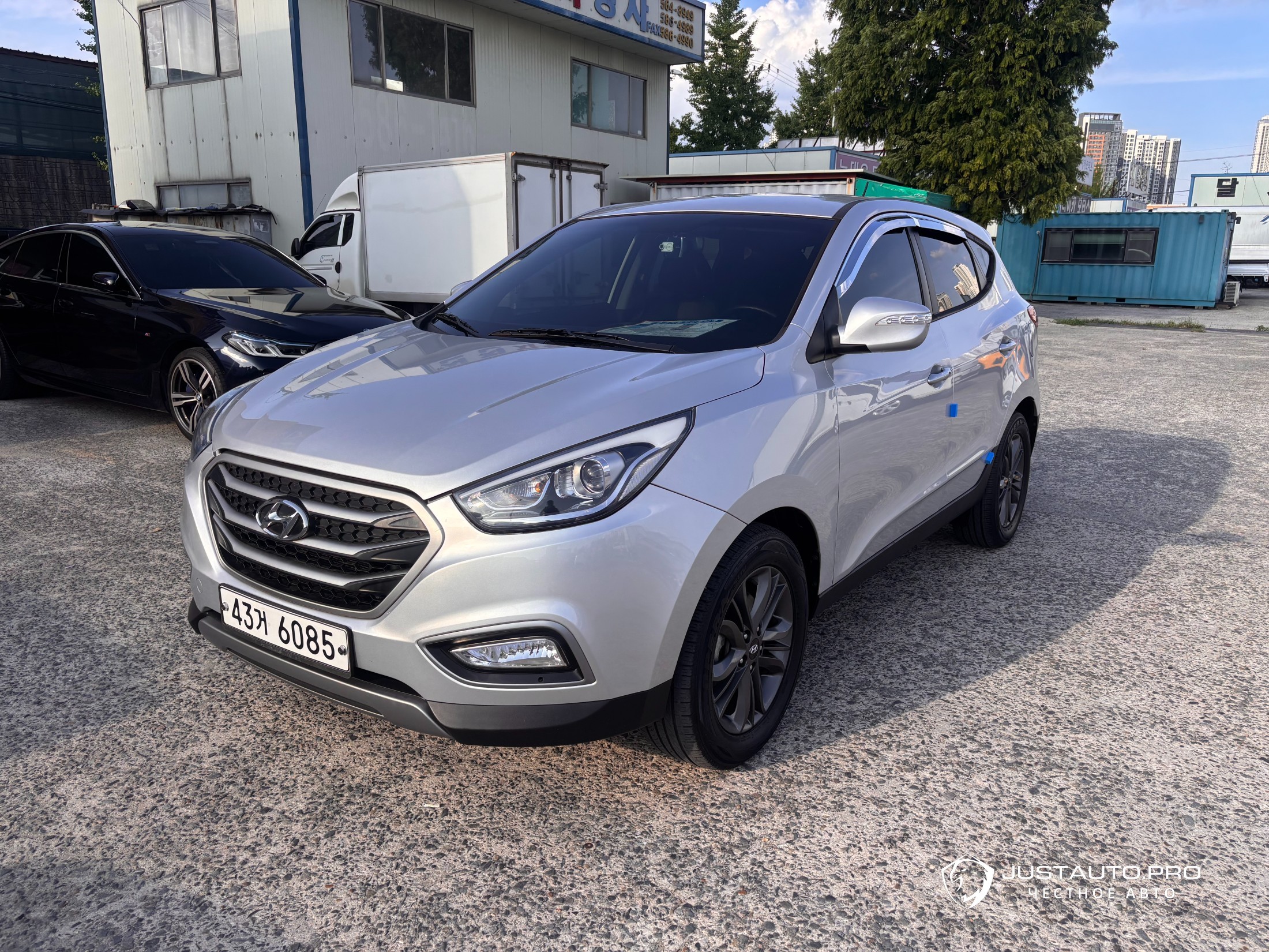 Автомобиль Hyundai Tucson