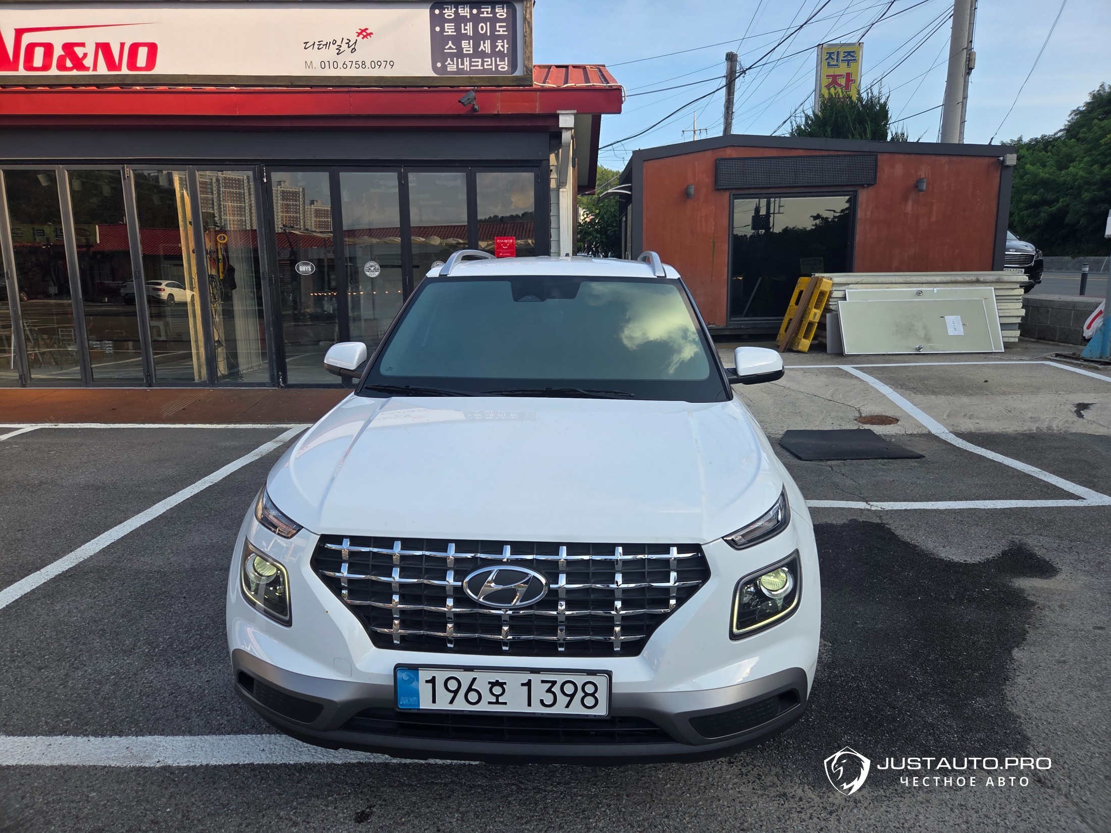 Автомобиль Hyundai Venue