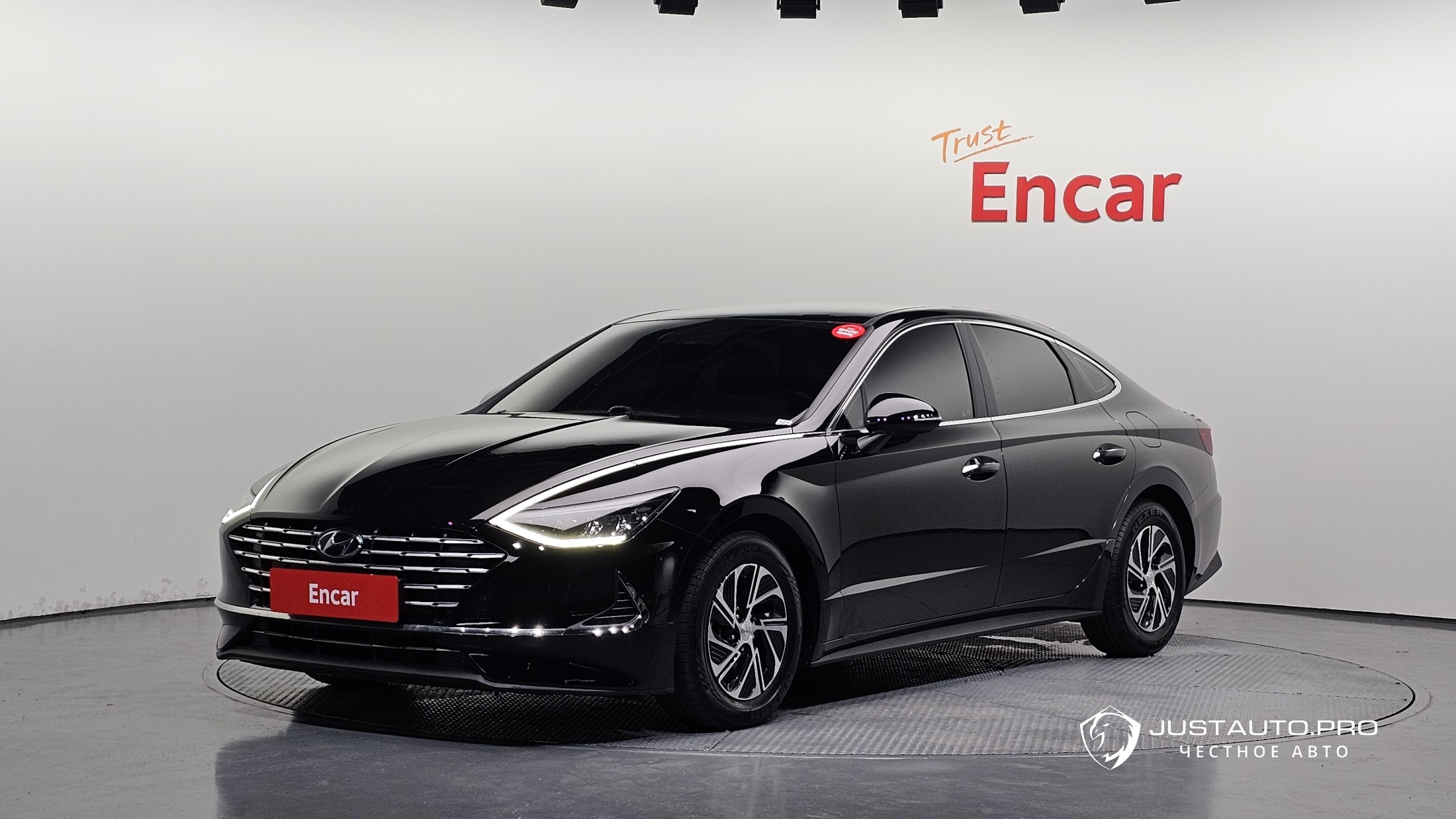 Автомобиль Hyundai Sonata
