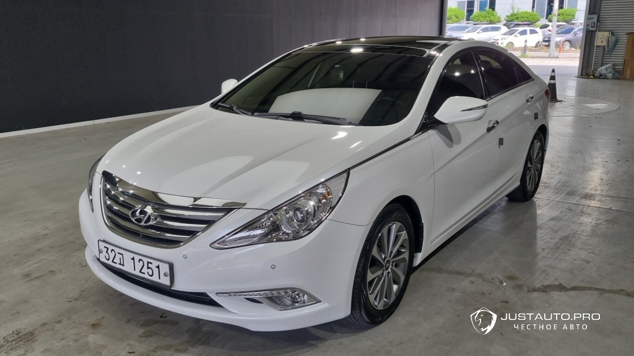 Автомобиль Hyundai Sonata