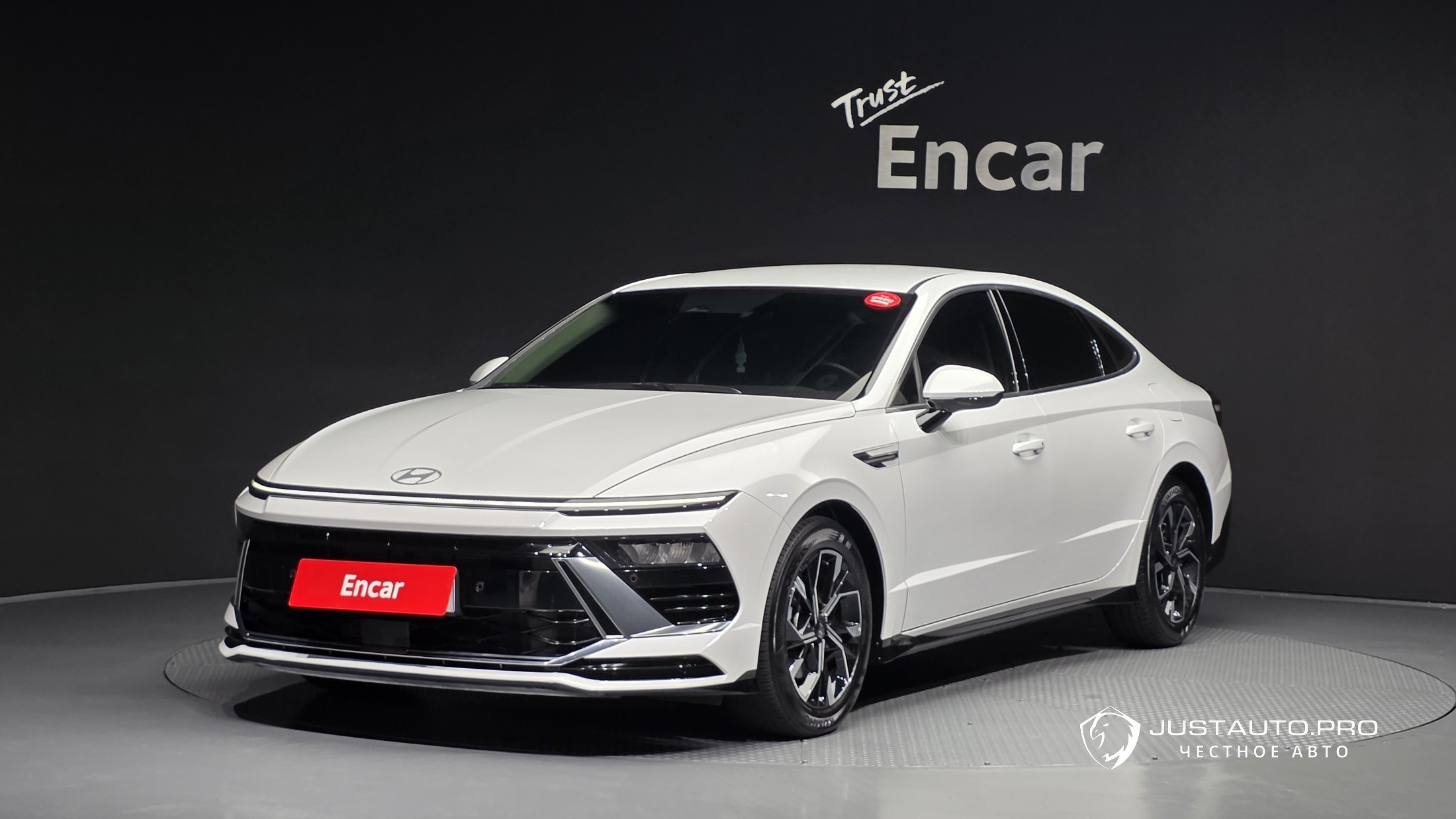 Автомобиль Hyundai Sonata