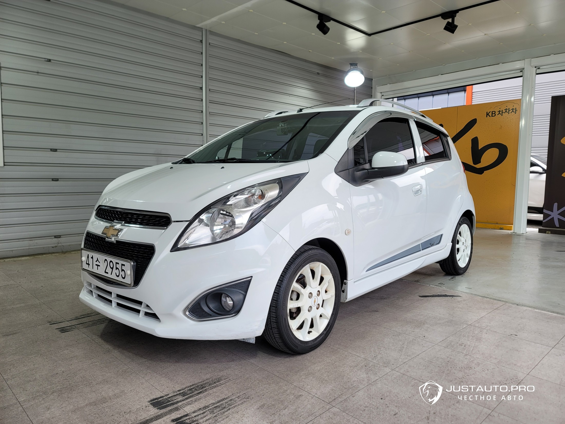 Автомобиль ChevroletGMDaewoo Spark