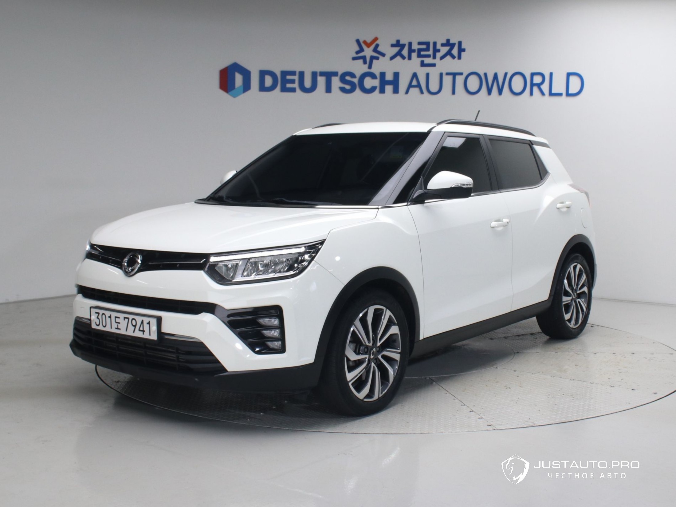 Автомобиль KG_Mobility_Ssangyong TIBOLI