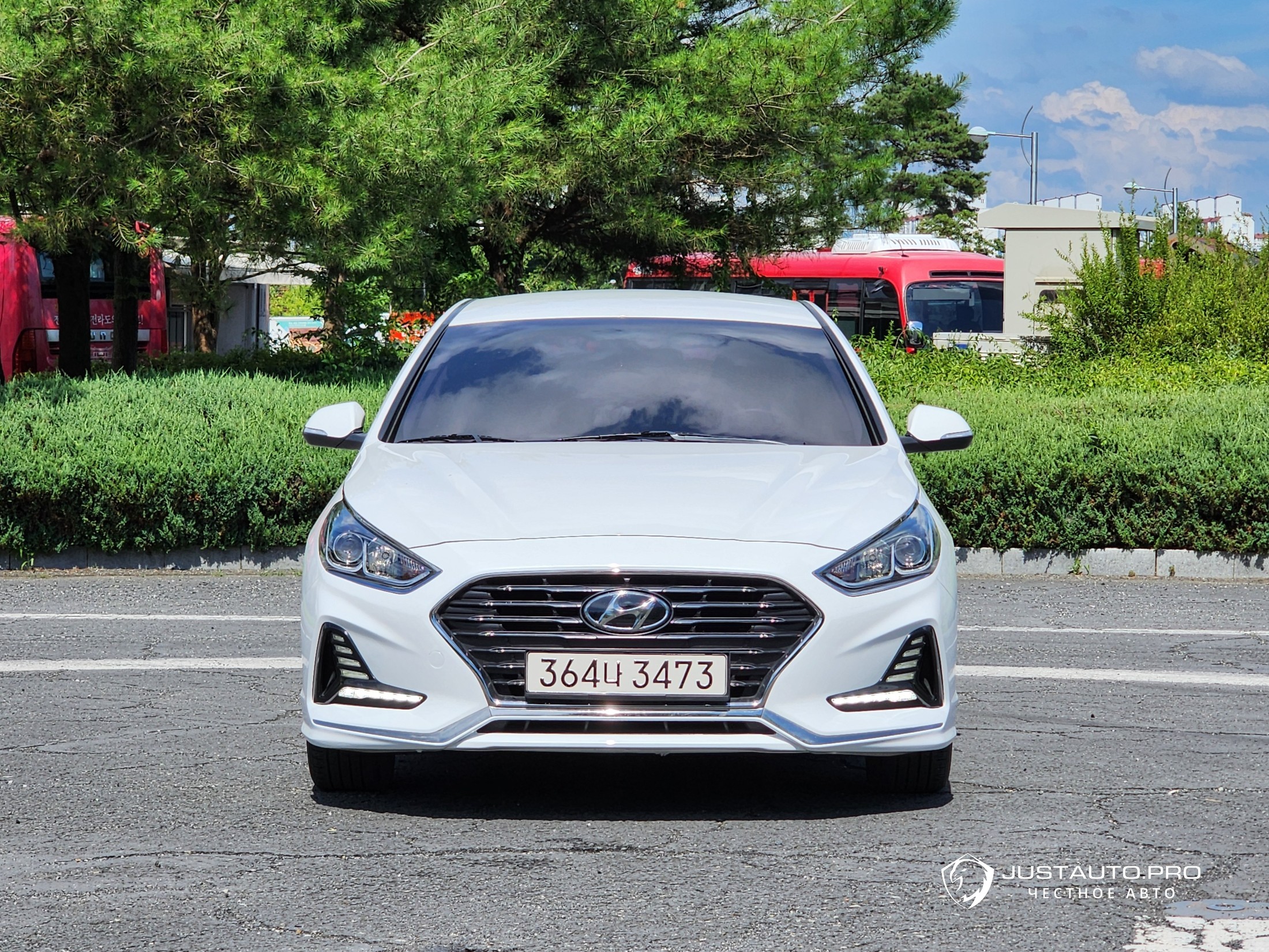 Автомобиль Hyundai Sonata