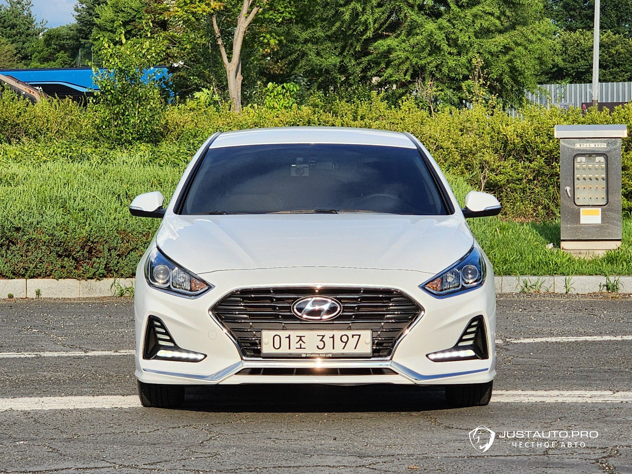 Автомобиль Hyundai Sonata