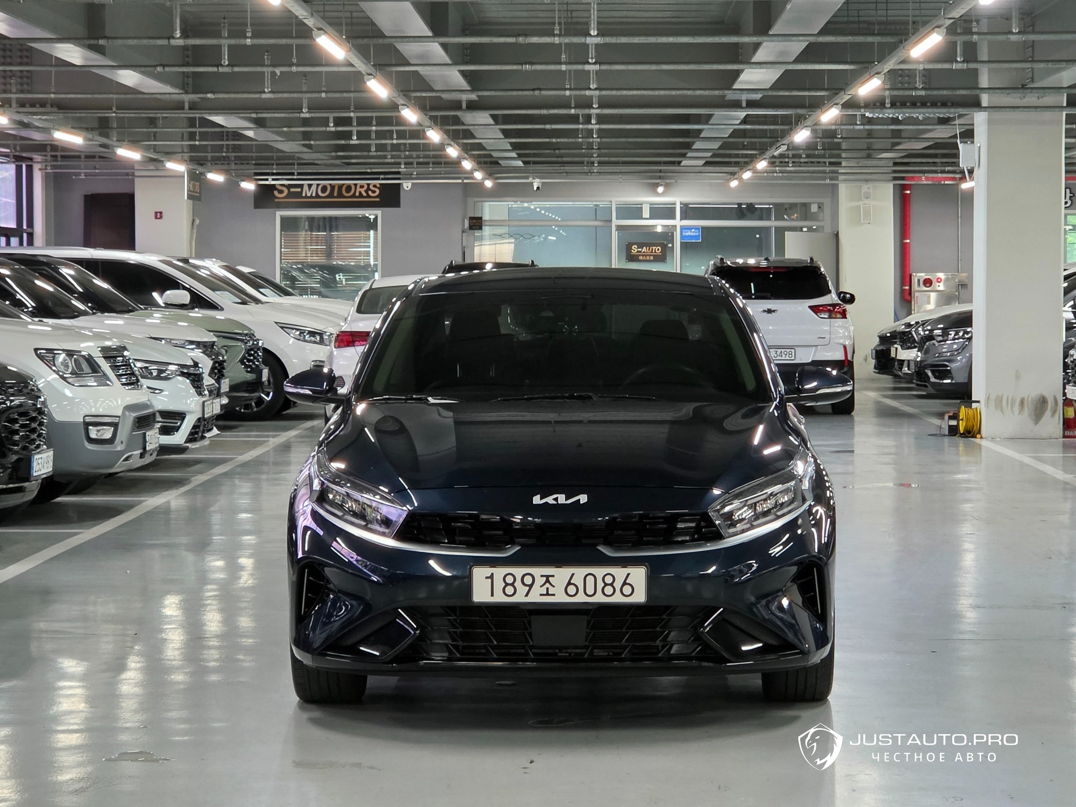 Автомобиль Kia K3