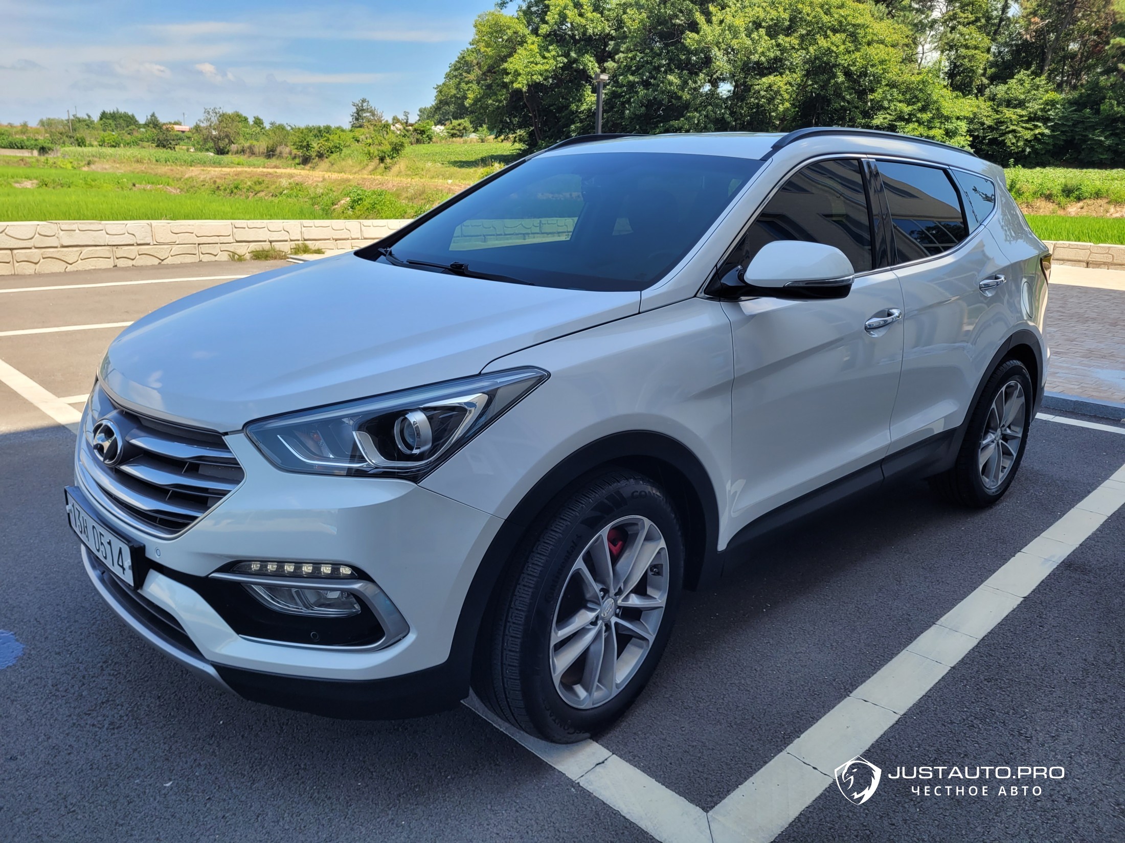 Автомобиль Hyundai Santafe
