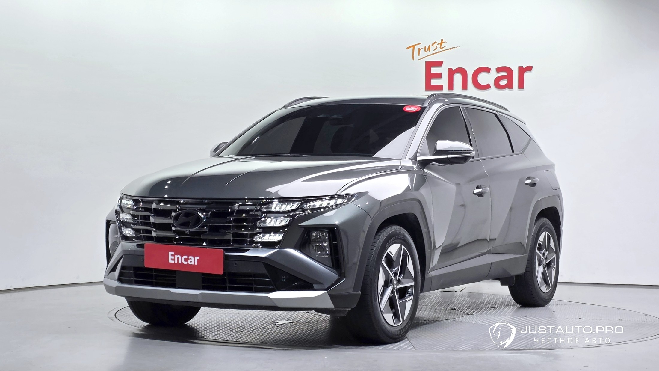 Автомобиль Hyundai Tucson