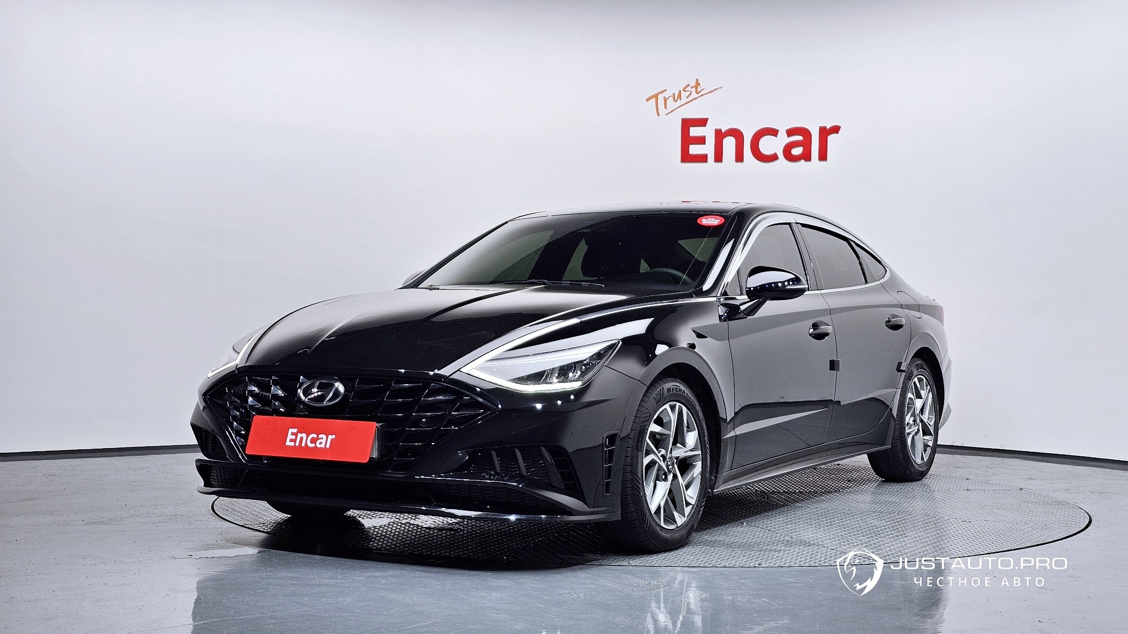 Автомобиль Hyundai Sonata