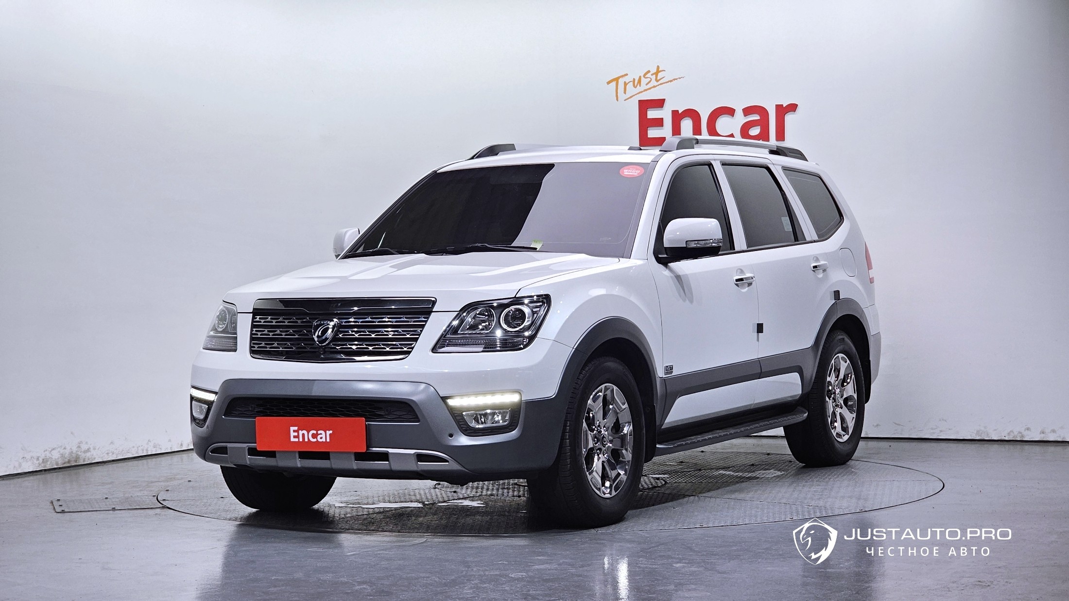 Автомобиль Kia Mohave