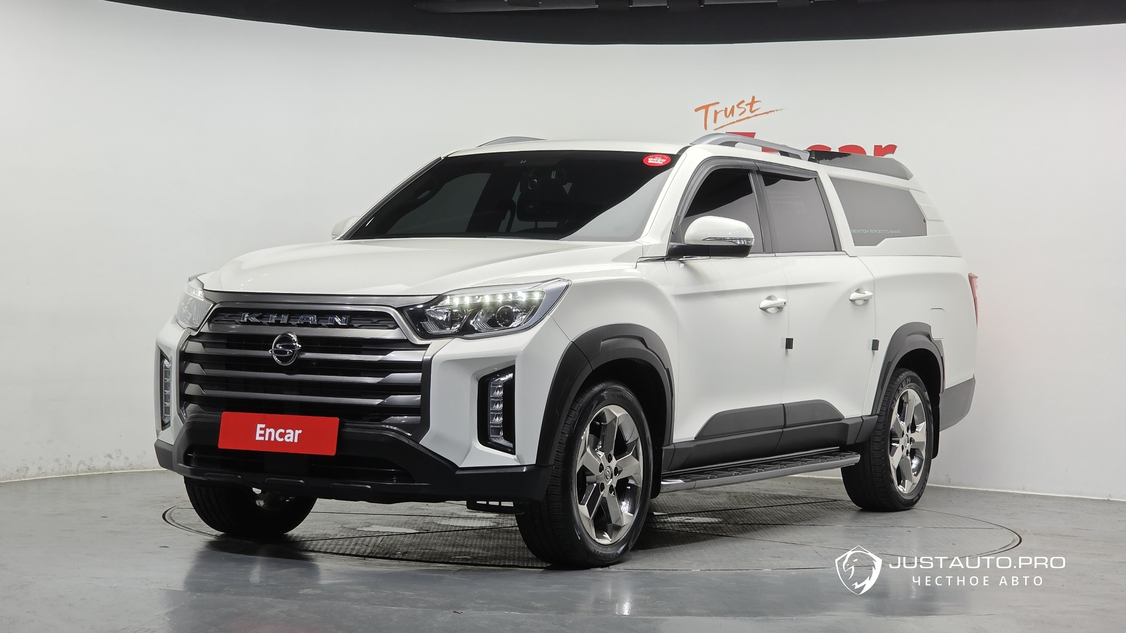 Автомобиль KG_Mobility_Ssangyong Rexton