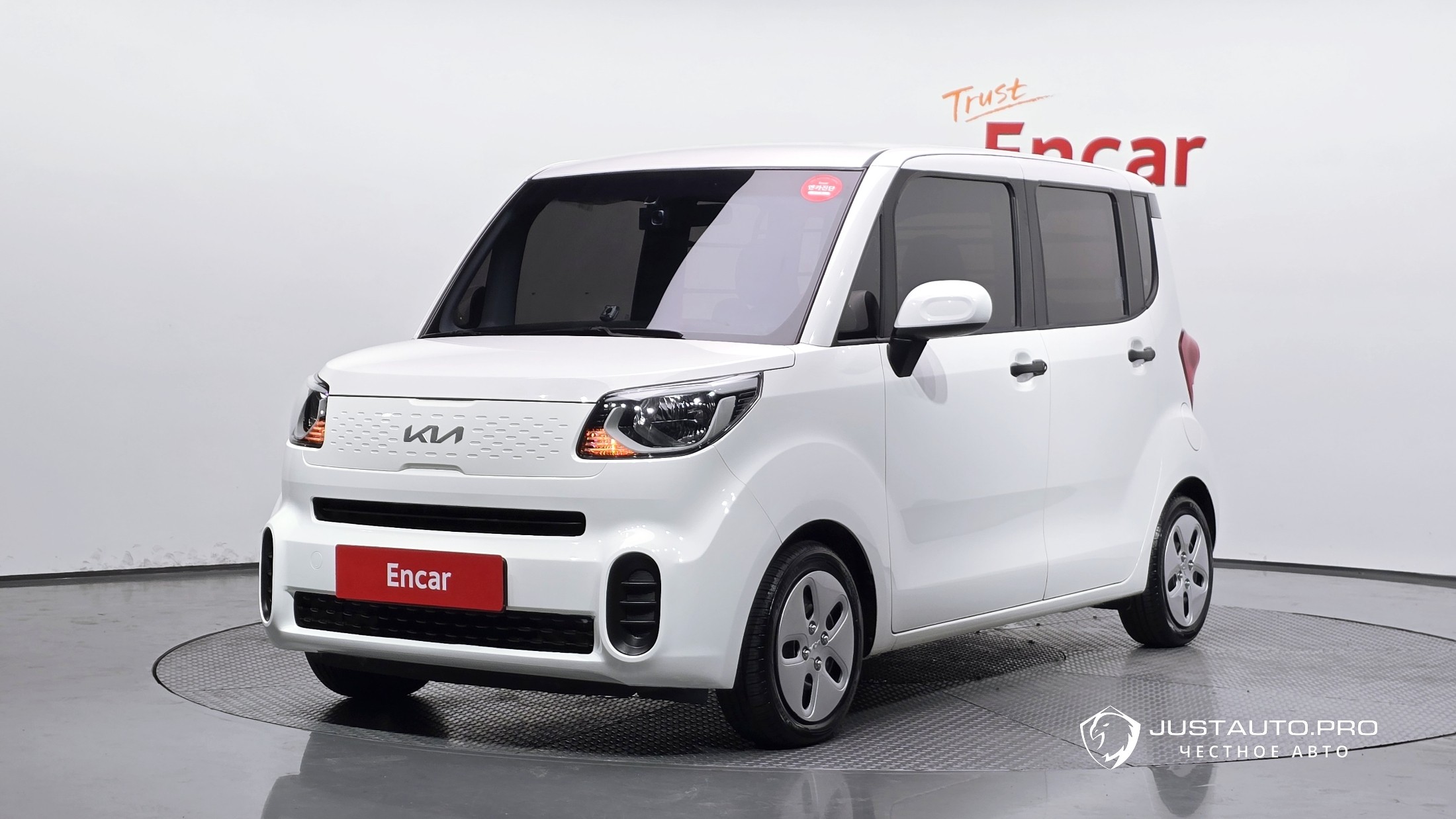 Автомобиль Kia RAY