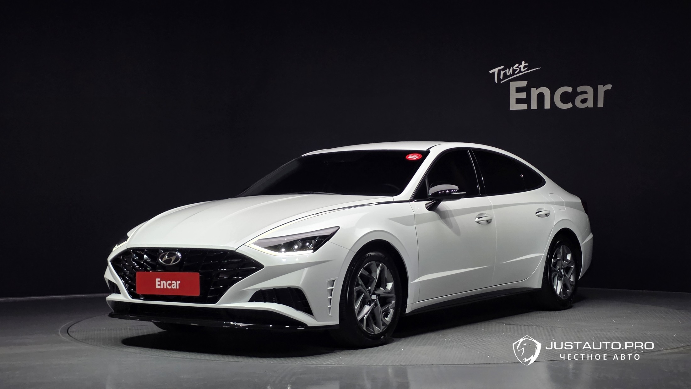 Автомобиль Hyundai Sonata
