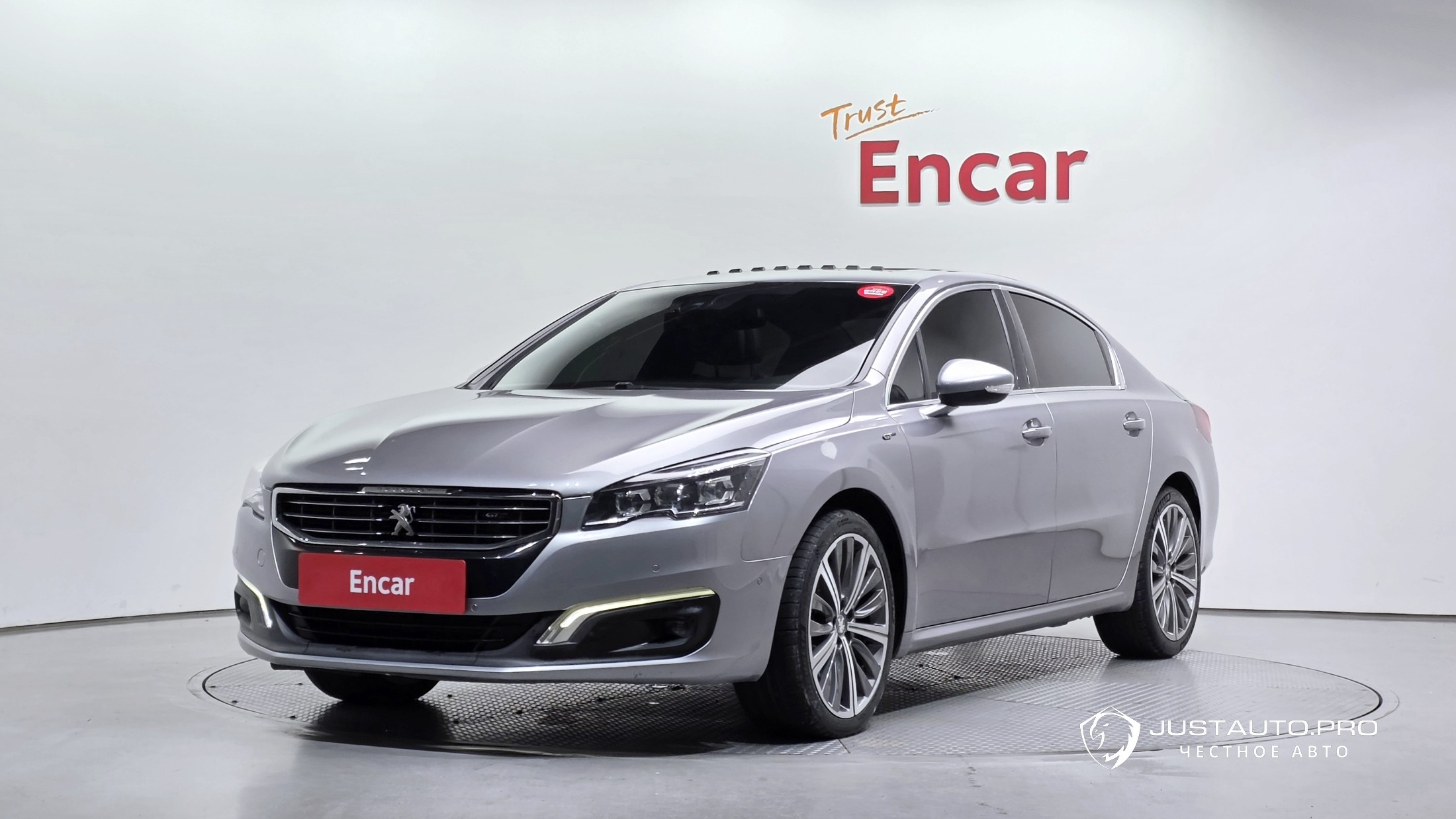 Автомобиль Peugeot 508