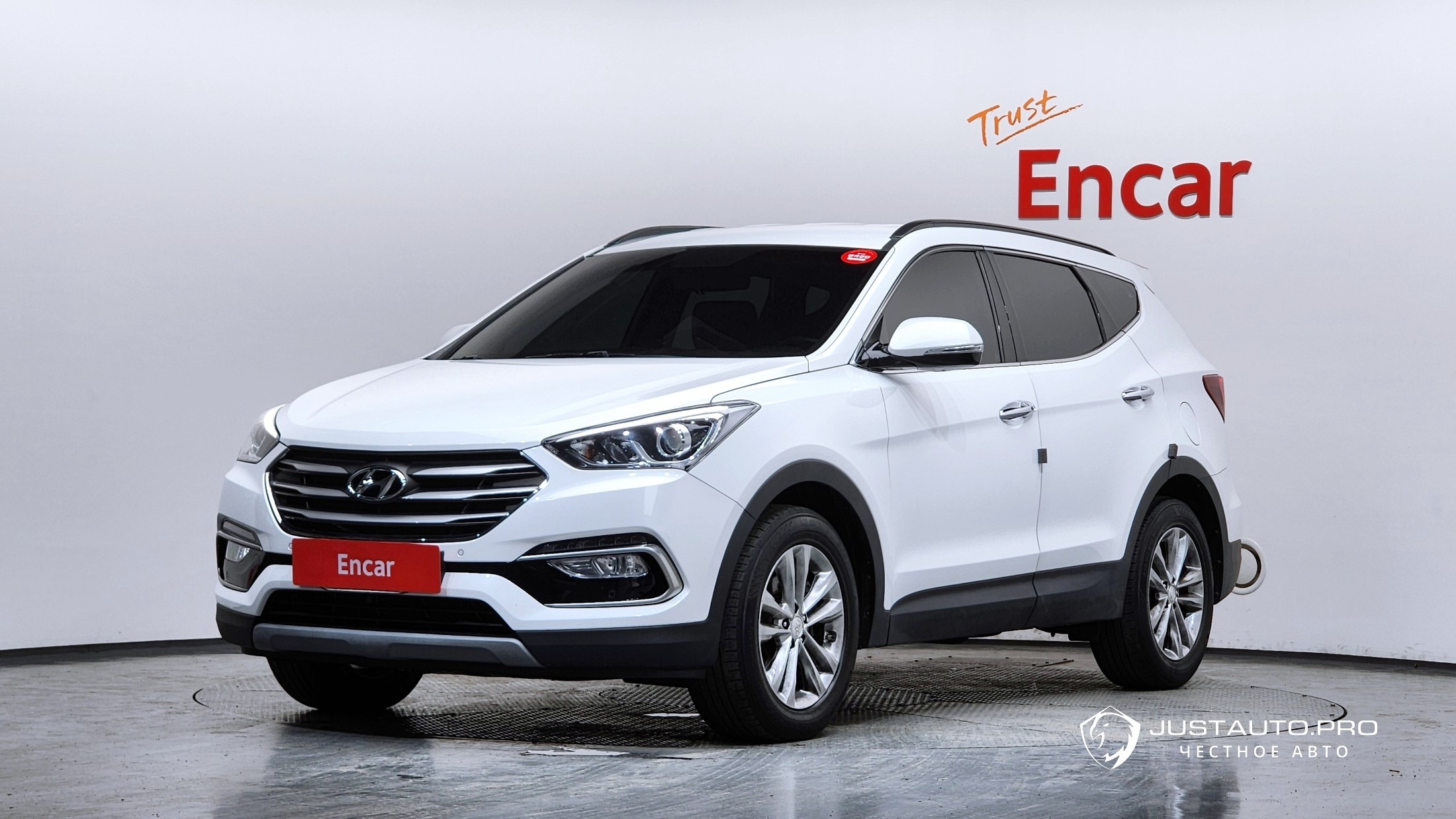 Автомобиль Hyundai Santafe