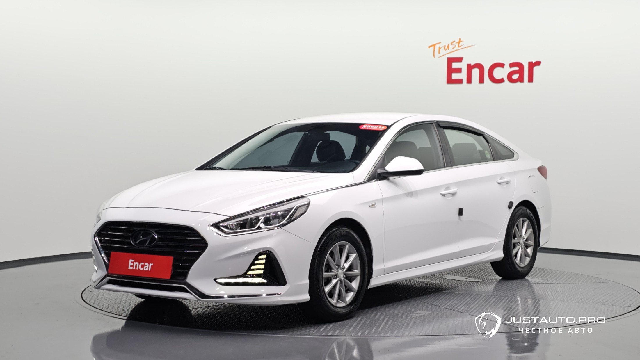 Автомобиль Hyundai Sonata